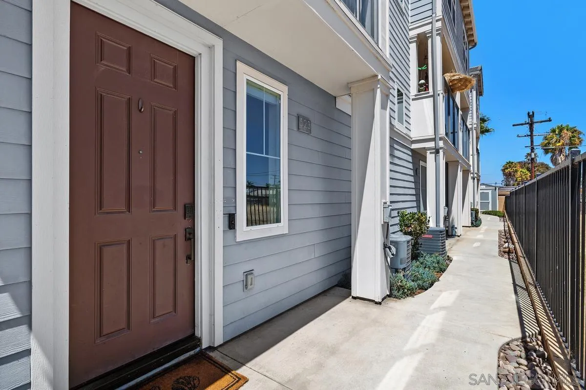 523 Sandpiper Way, Imperial Beach, CA 91932 - Photo 4 of 50, Imperial Beach, CA