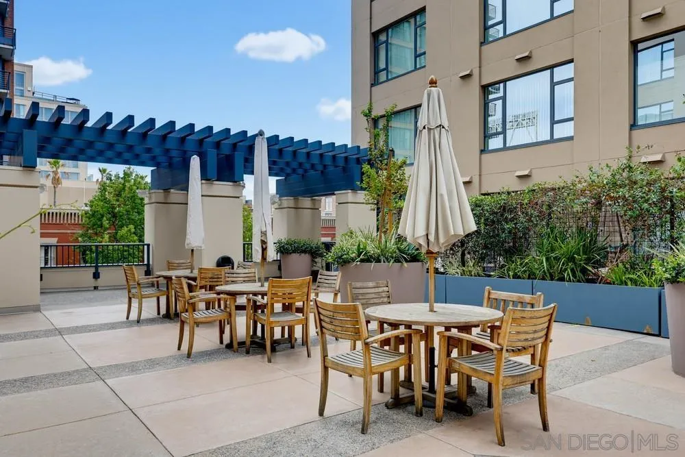 https://cdn.realtyfeed.com/cdn/127/260021321/023542ab9e71f267a2bfef494584dfaa.webp