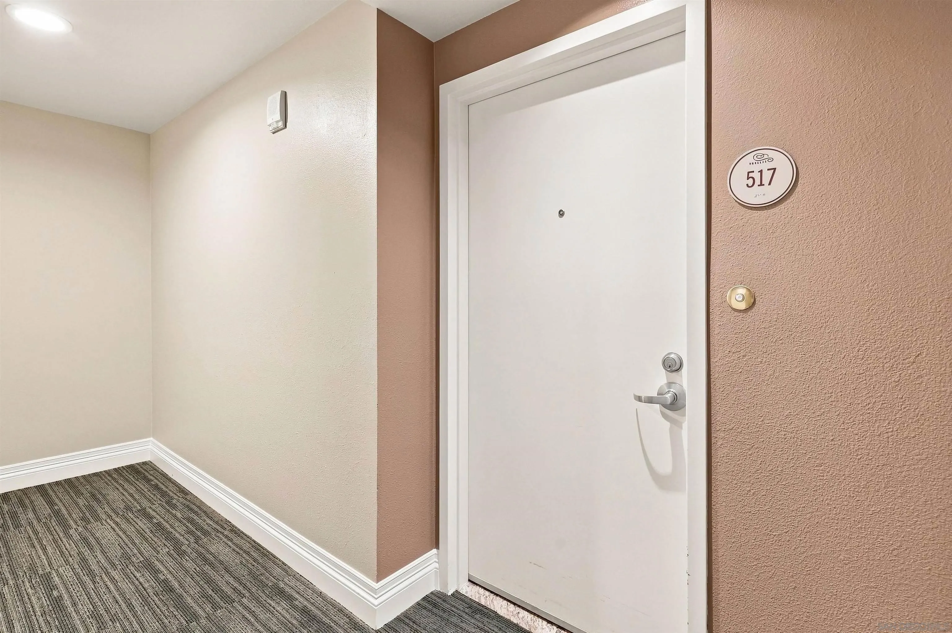 https://cdn.realtyfeed.com/cdn/127/260021321/184fd92aad13e63544639ec2faafd0e4.webp