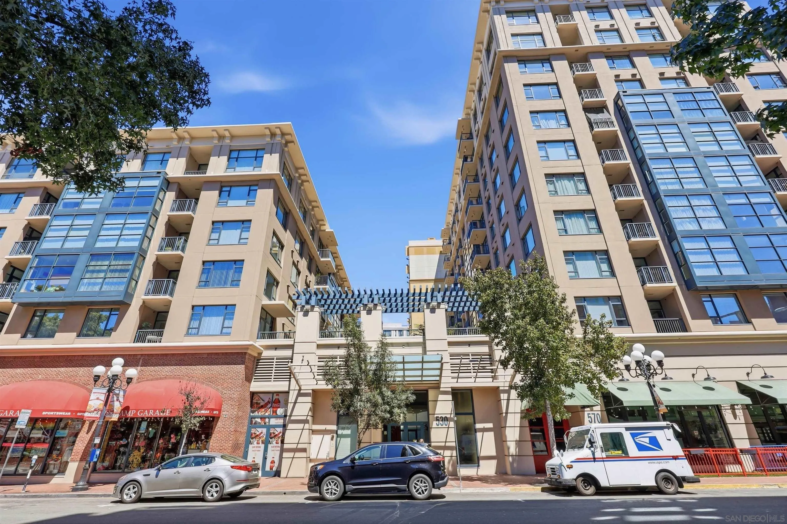 https://cdn.realtyfeed.com/cdn/127/260021321/90a64367188f06f21d2cb56bb192f3d2.webp