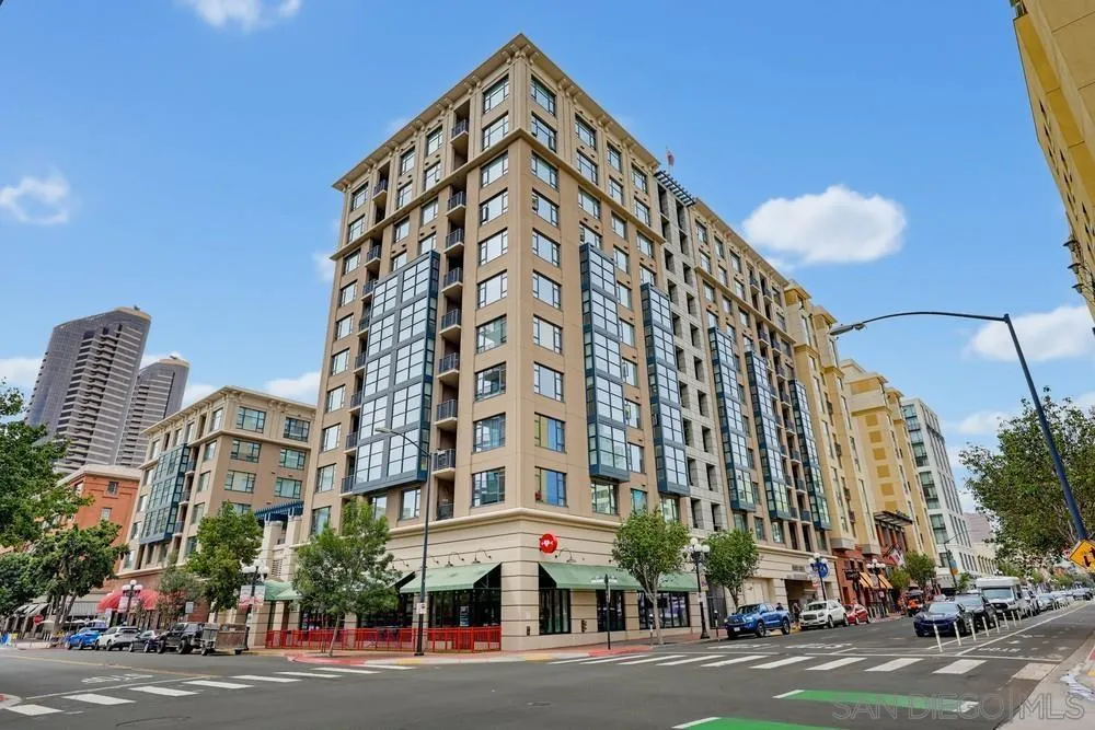 https://cdn.realtyfeed.com/cdn/127/260021321/d0c1321b799bea891efb3c0cab2a28b2.webp