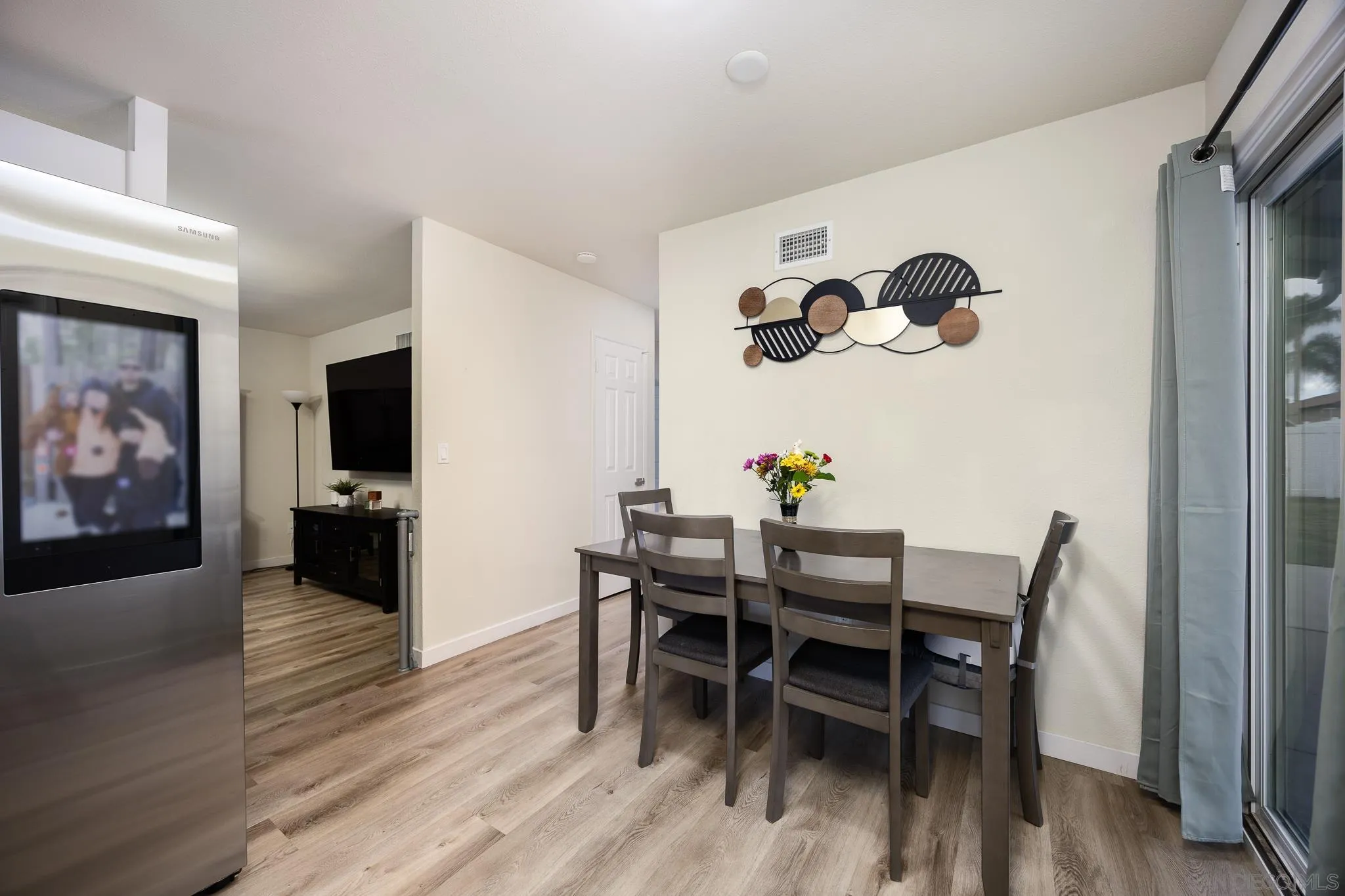 https://cdn.realtyfeed.com/cdn/127/260021322/81973a51c4e4759268b95b6492a26efe.webp