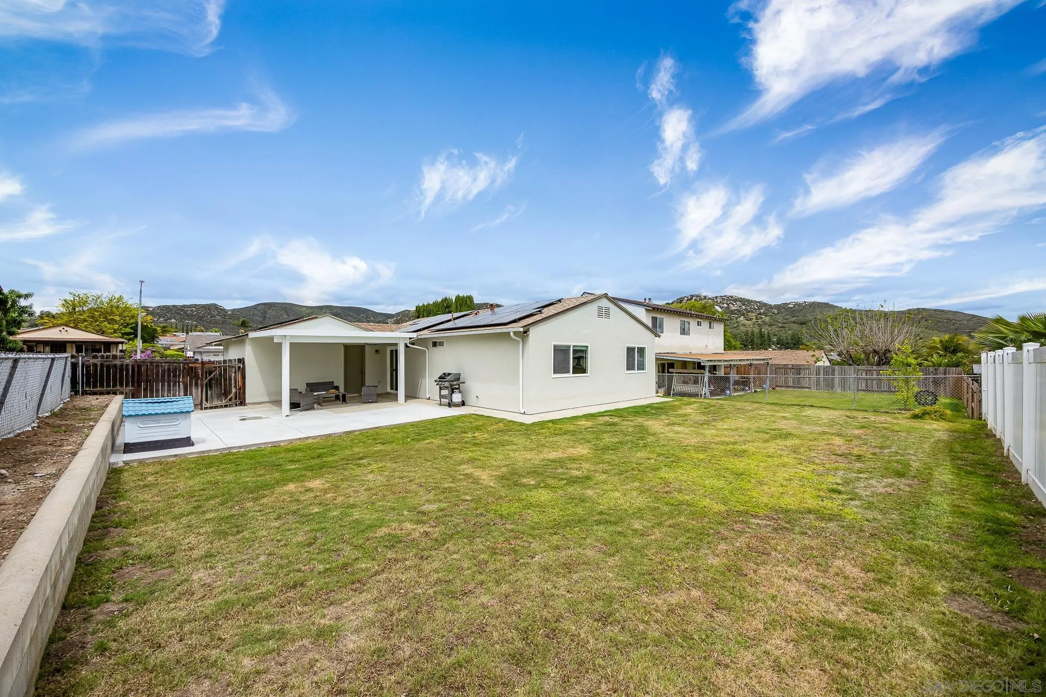 https://cdn.realtyfeed.com/cdn/127/260021322/9da60b941d14764145c5b538a34eb214.webp