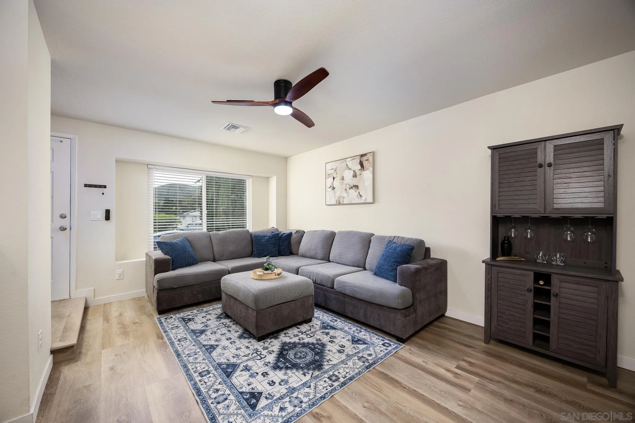https://cdn.realtyfeed.com/cdn/127/260021322/a97ad69f22710f0b2654c9766daaf574.webp