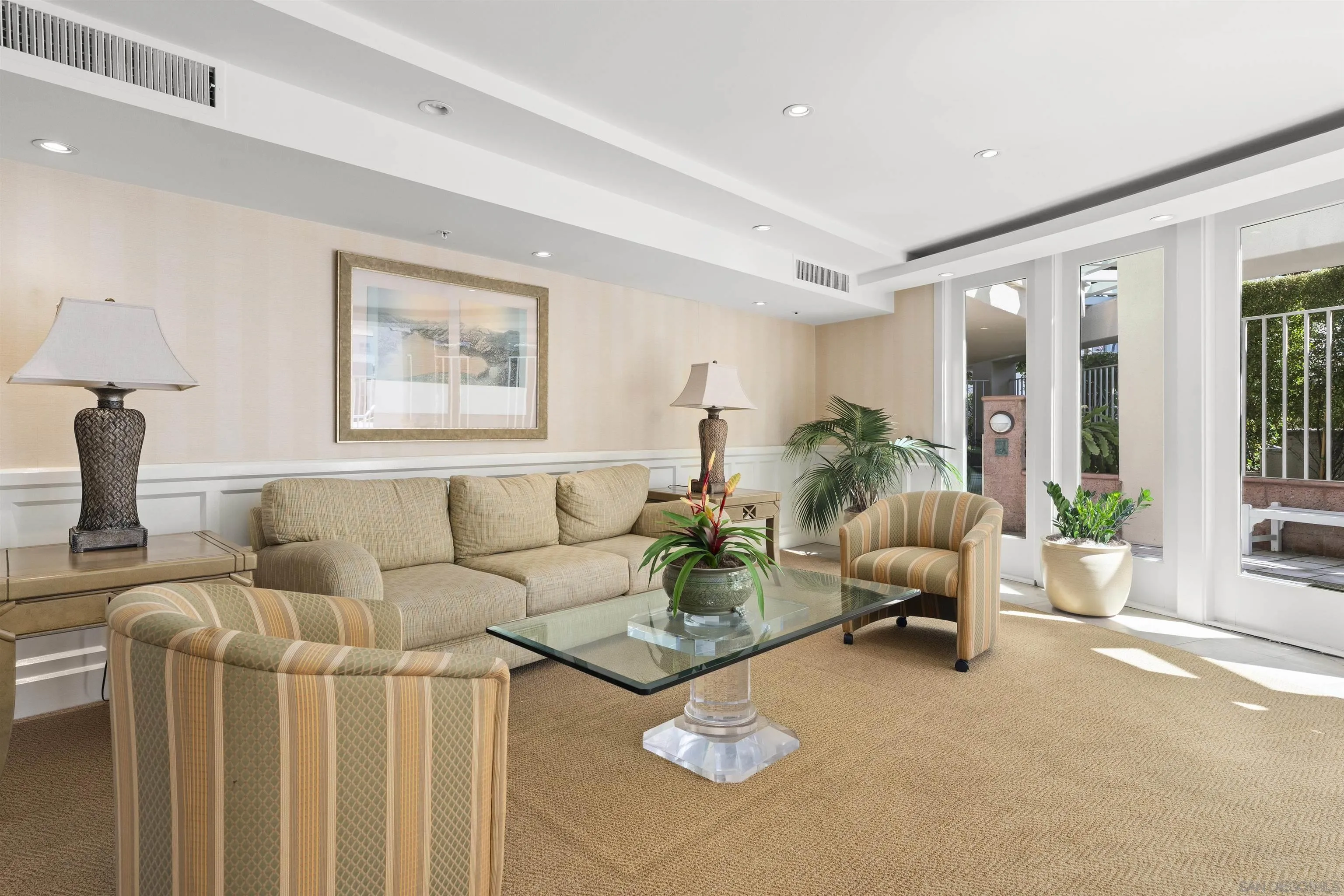 https://cdn.realtyfeed.com/cdn/127/260021323/334ca007ca179958139abf104fe37d08.webp