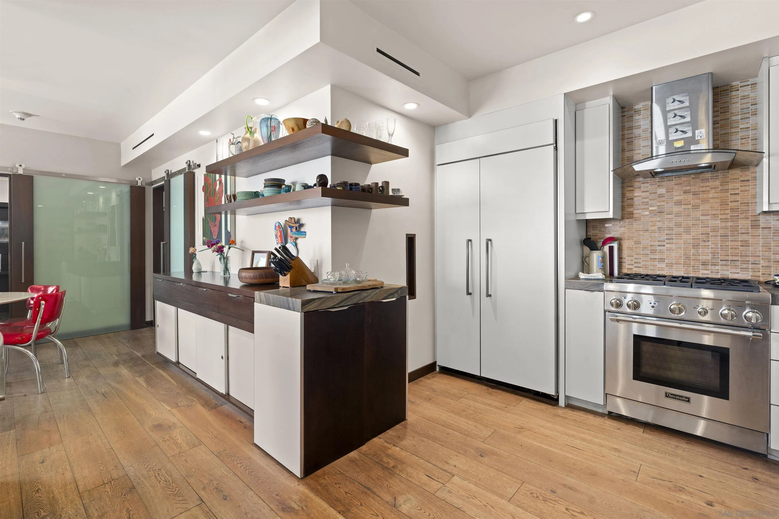 https://cdn.realtyfeed.com/cdn/127/260021323/b412fbef317022ced255b213b3735e45.webp