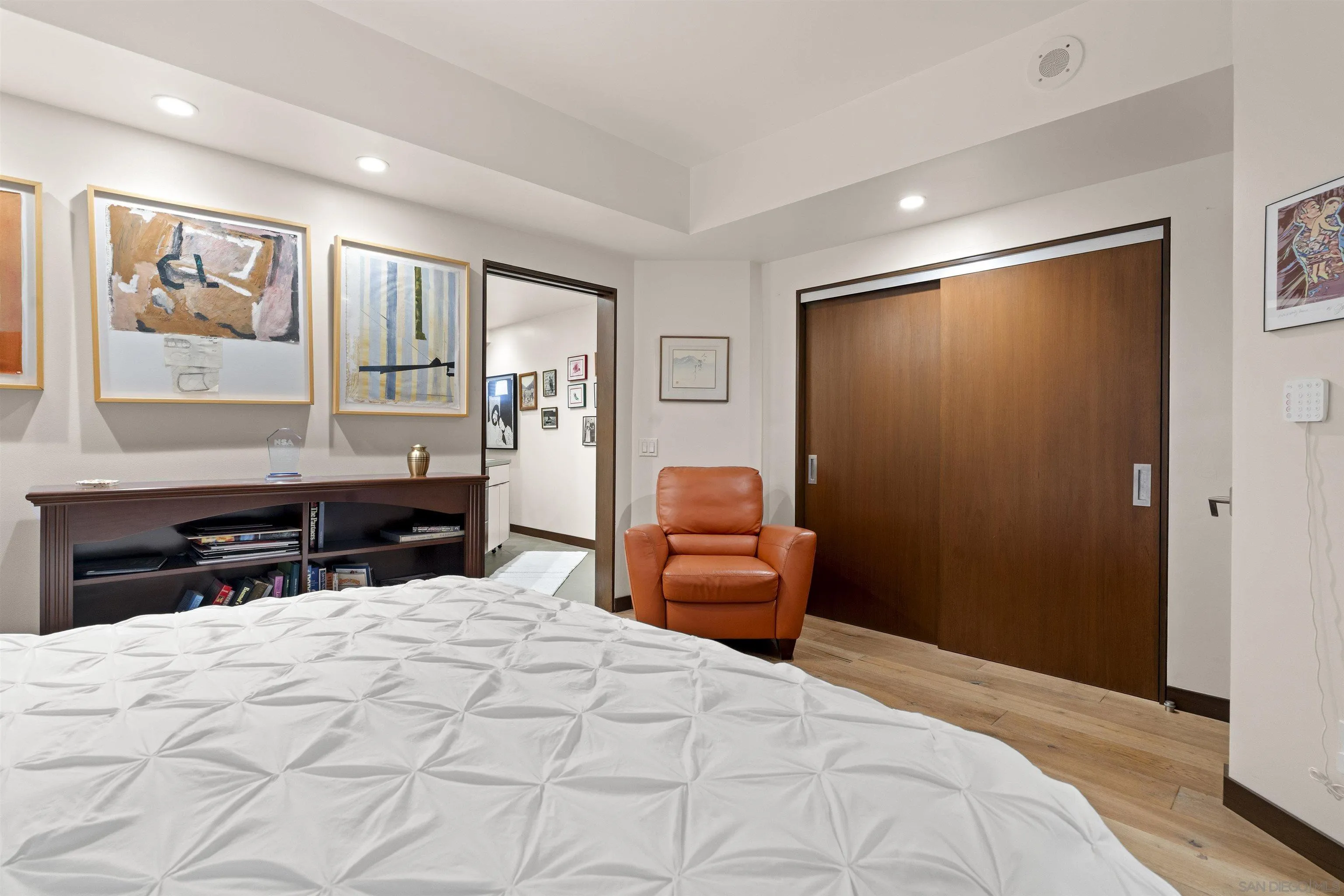 https://cdn.realtyfeed.com/cdn/127/260021323/dc23447d845ef63dafabd0d86857a3c9.webp