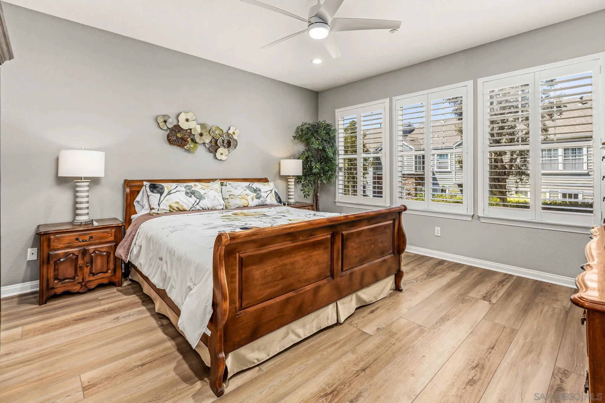 https://cdn.realtyfeed.com/cdn/127/260021324/a314e4301ae929018c18bb43e93098bb.webp