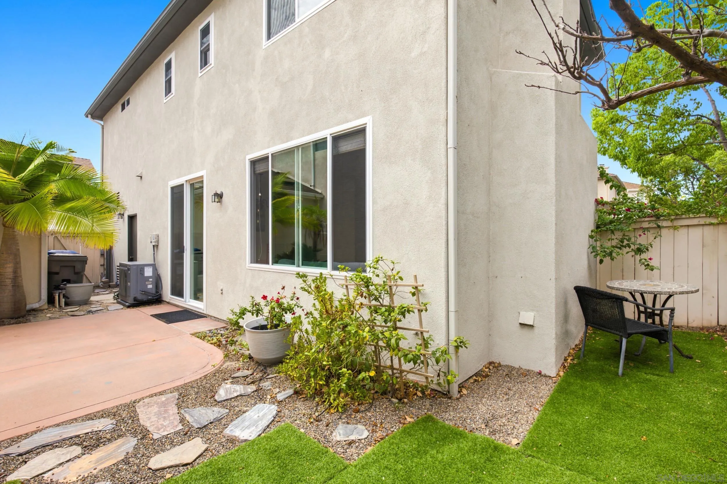 https://cdn.realtyfeed.com/cdn/127/260021326/0a2fef2d2e03ad6b06b1fb1ac2422e60.webp