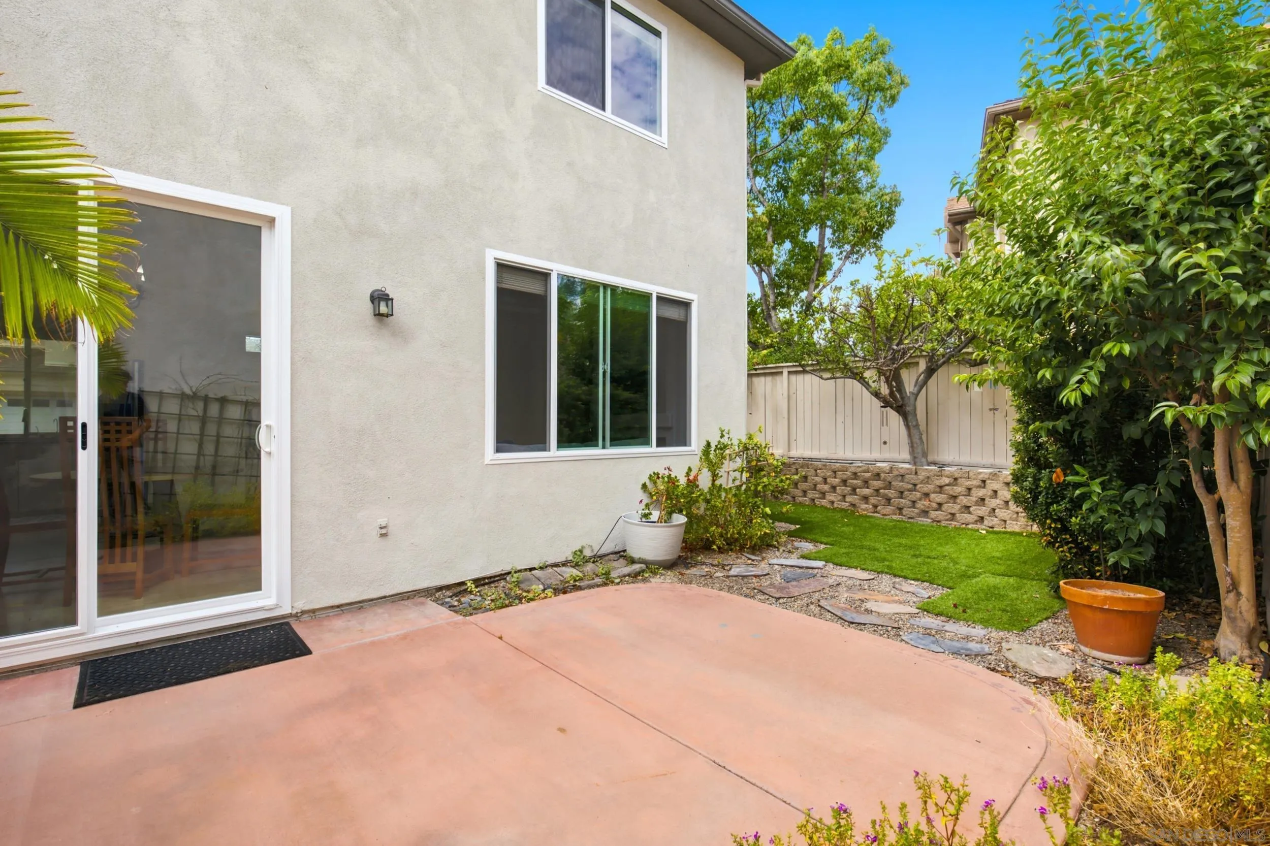 https://cdn.realtyfeed.com/cdn/127/260021326/387c1e0577678af54066a37709760efd.webp