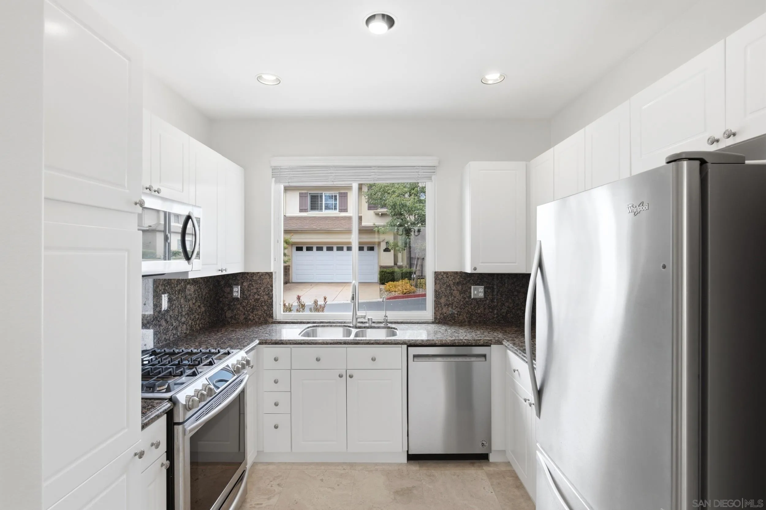 https://cdn.realtyfeed.com/cdn/127/260021326/e97ac2daf39a3feb0a90e97aca8e9f39.webp