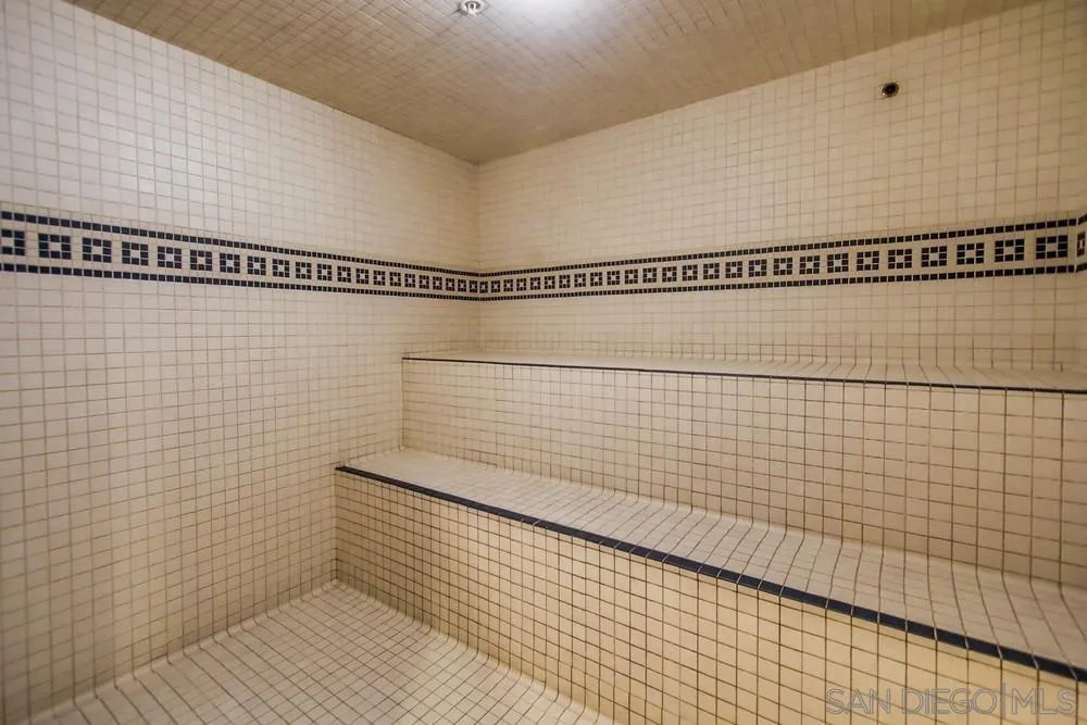 https://cdn.realtyfeed.com/cdn/127/260021335/568c5a617c8dbb1a934bf2d59d064976.webp