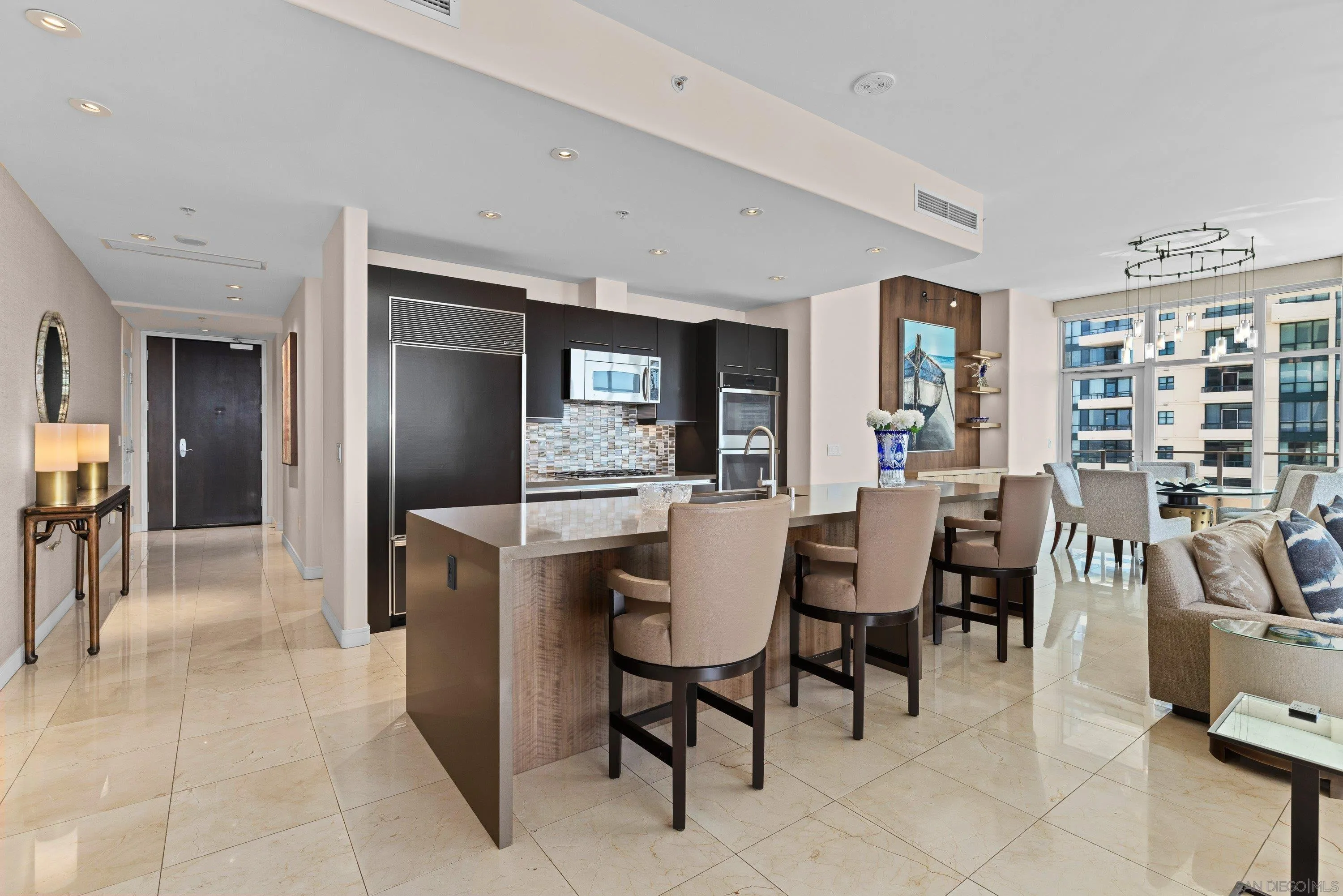 https://cdn.realtyfeed.com/cdn/127/260021335/85a9554899d511f35eb60012a9f3e8bf.webp