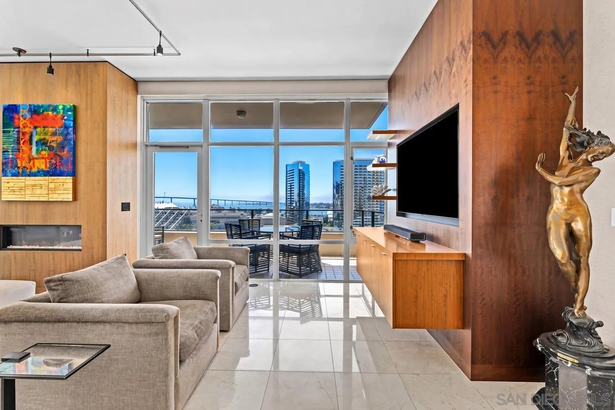 https://cdn.realtyfeed.com/cdn/127/260021335/e4114b8d6c19e2a8da7e969ac4e7e9b4.webp