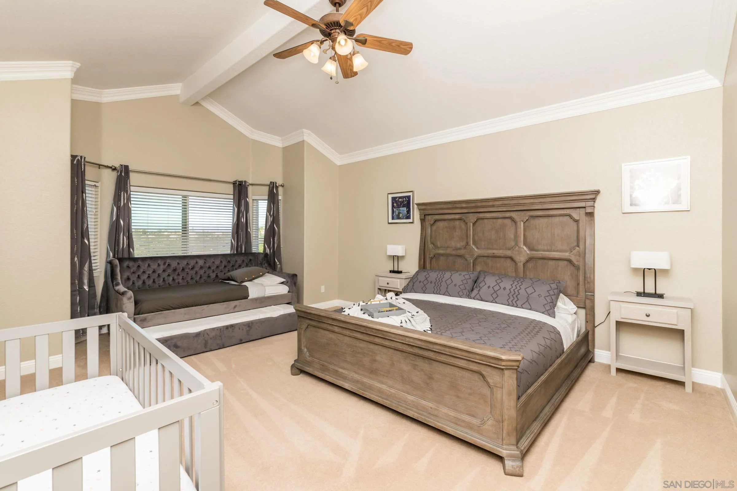 https://cdn.realtyfeed.com/cdn/127/260021336/0e21cebc1ef59df77ab3d37abb5c306b.webp