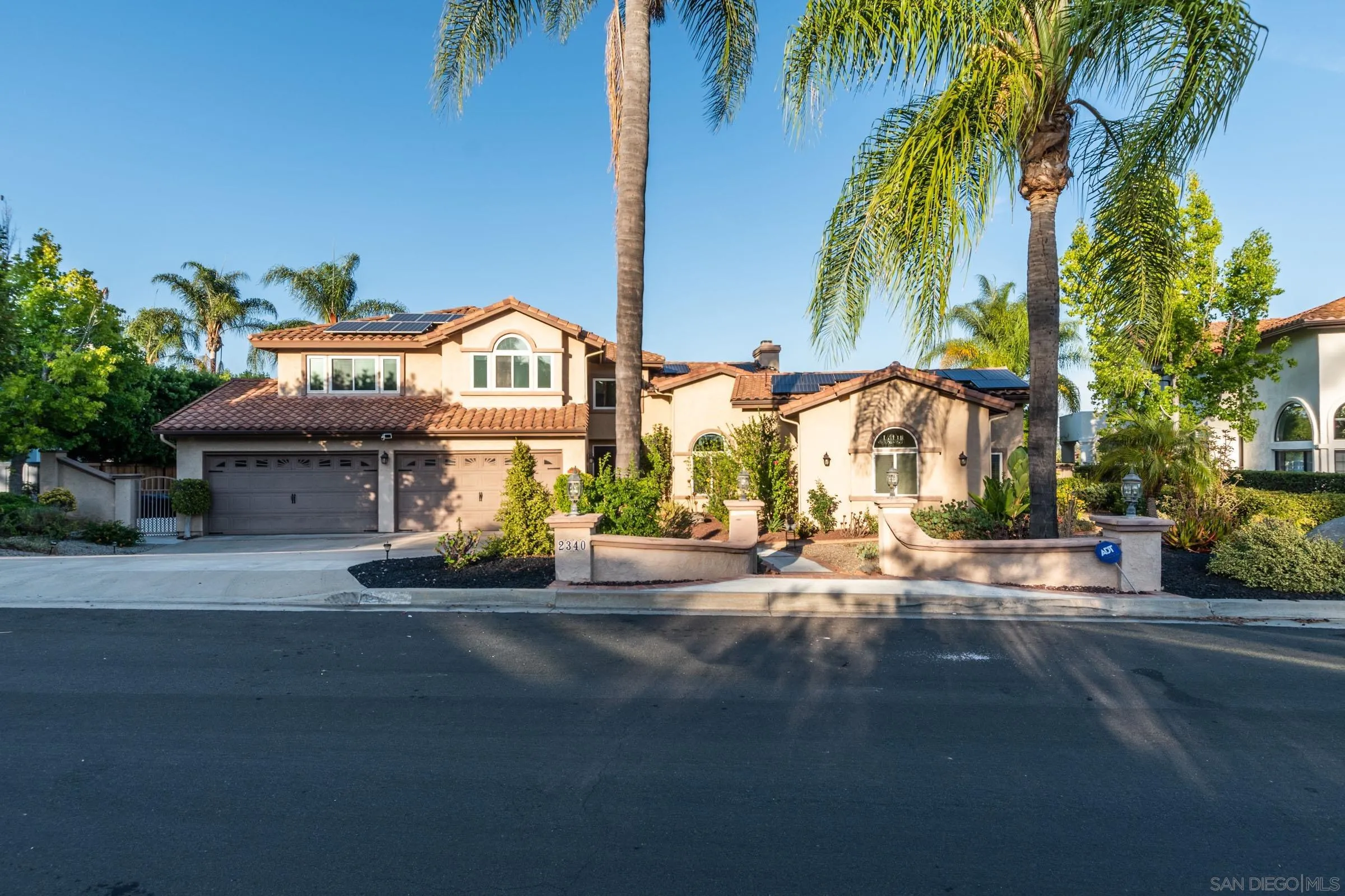 https://cdn.realtyfeed.com/cdn/127/260021336/afc119feab385d6b0fda8c3f0ab5236f.webp