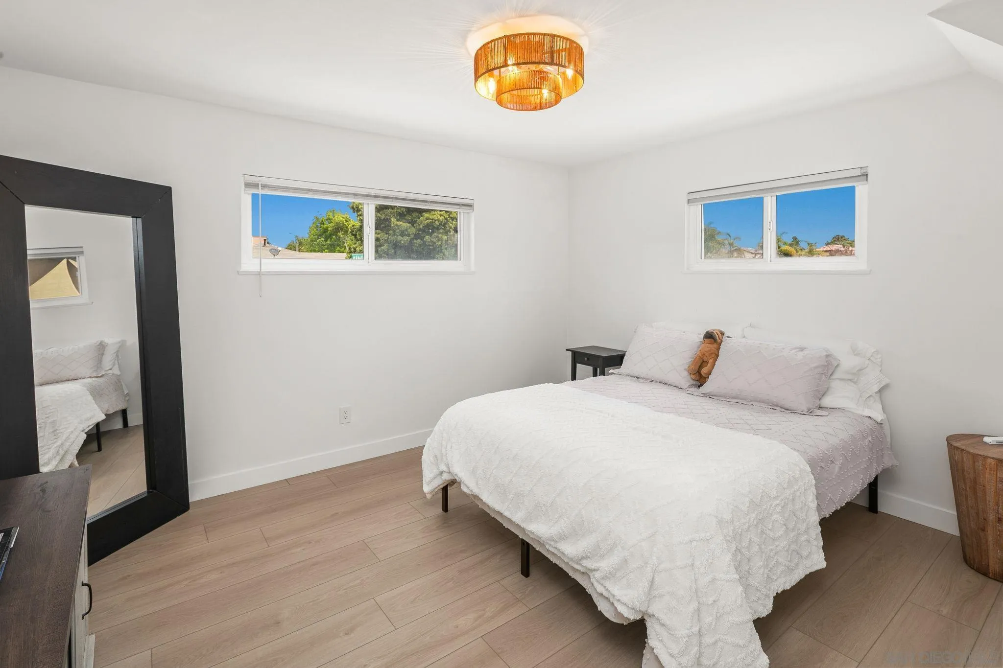 https://cdn.realtyfeed.com/cdn/127/260021347/9f4a4fc87c3698273b44c605ecc0ddfd.webp