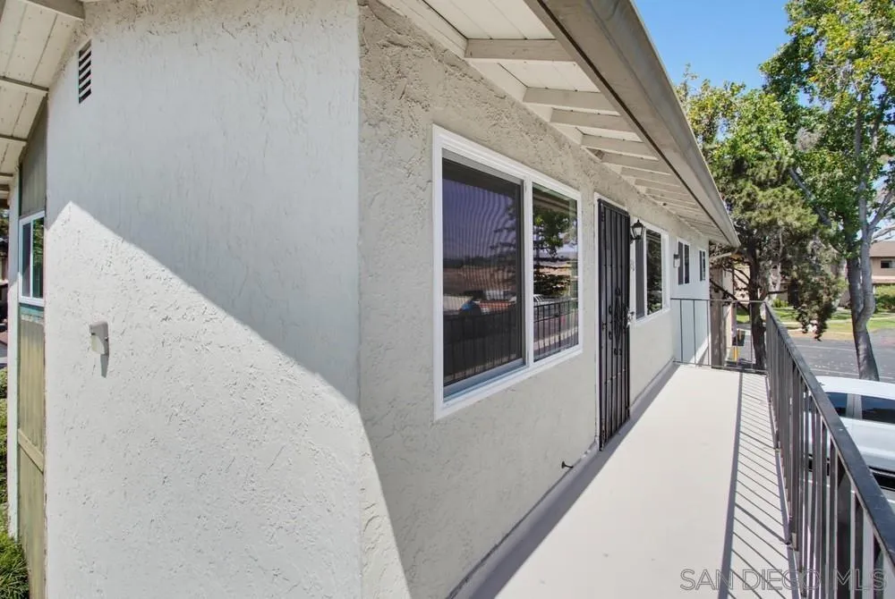 1626 Rue De Valle, San Marcos, CA 92078 - Photo 2 of 33, San Marcos, CA