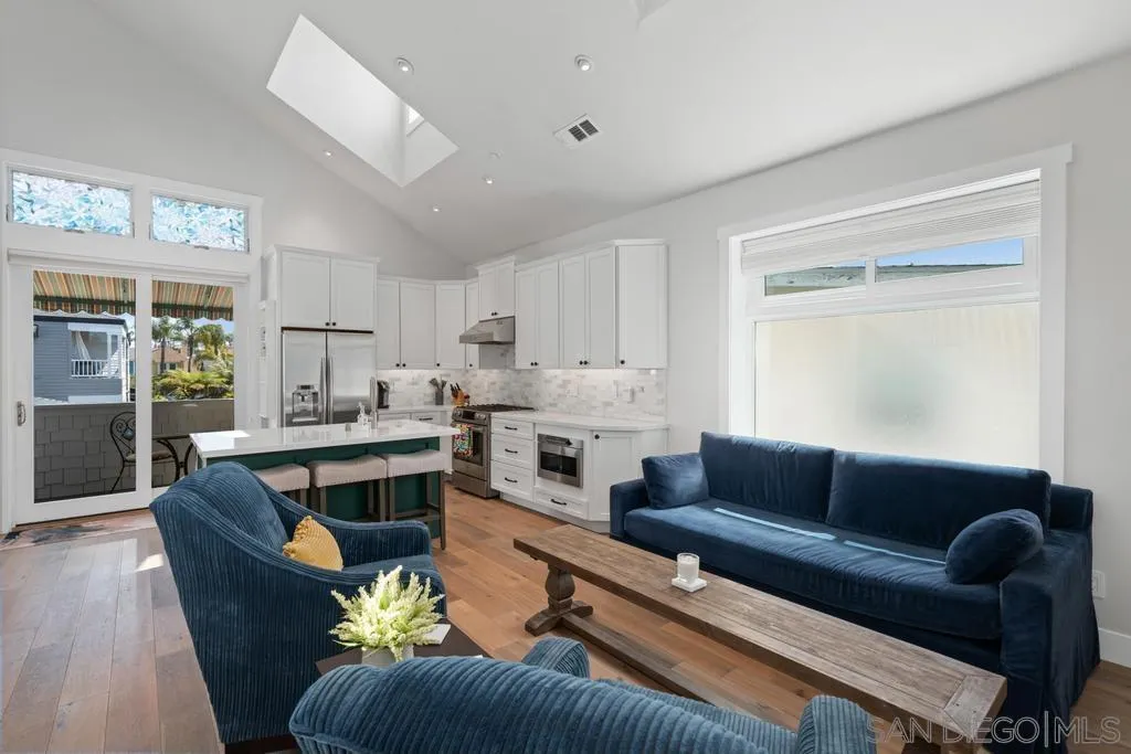 https://cdn.realtyfeed.com/cdn/127/260021356/e5142ee858fdf49b0a3fade58247e161.webp