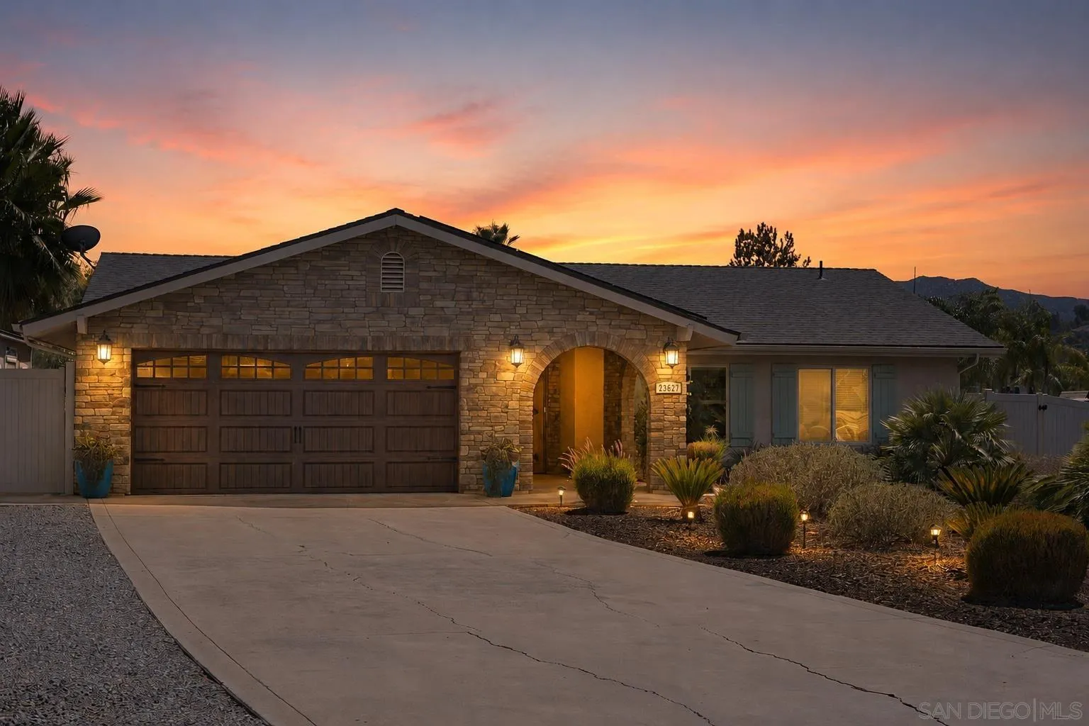 23627 Scarbery Way, Ramona, CA 92065 - Main photo, Ramona, CA