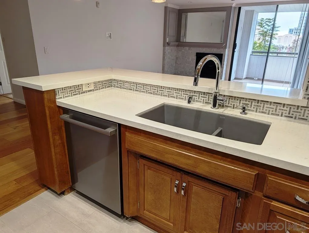 750 State St Unit 325, San Diego, CA 92101 - Photo 4 of 27, San Diego, CA