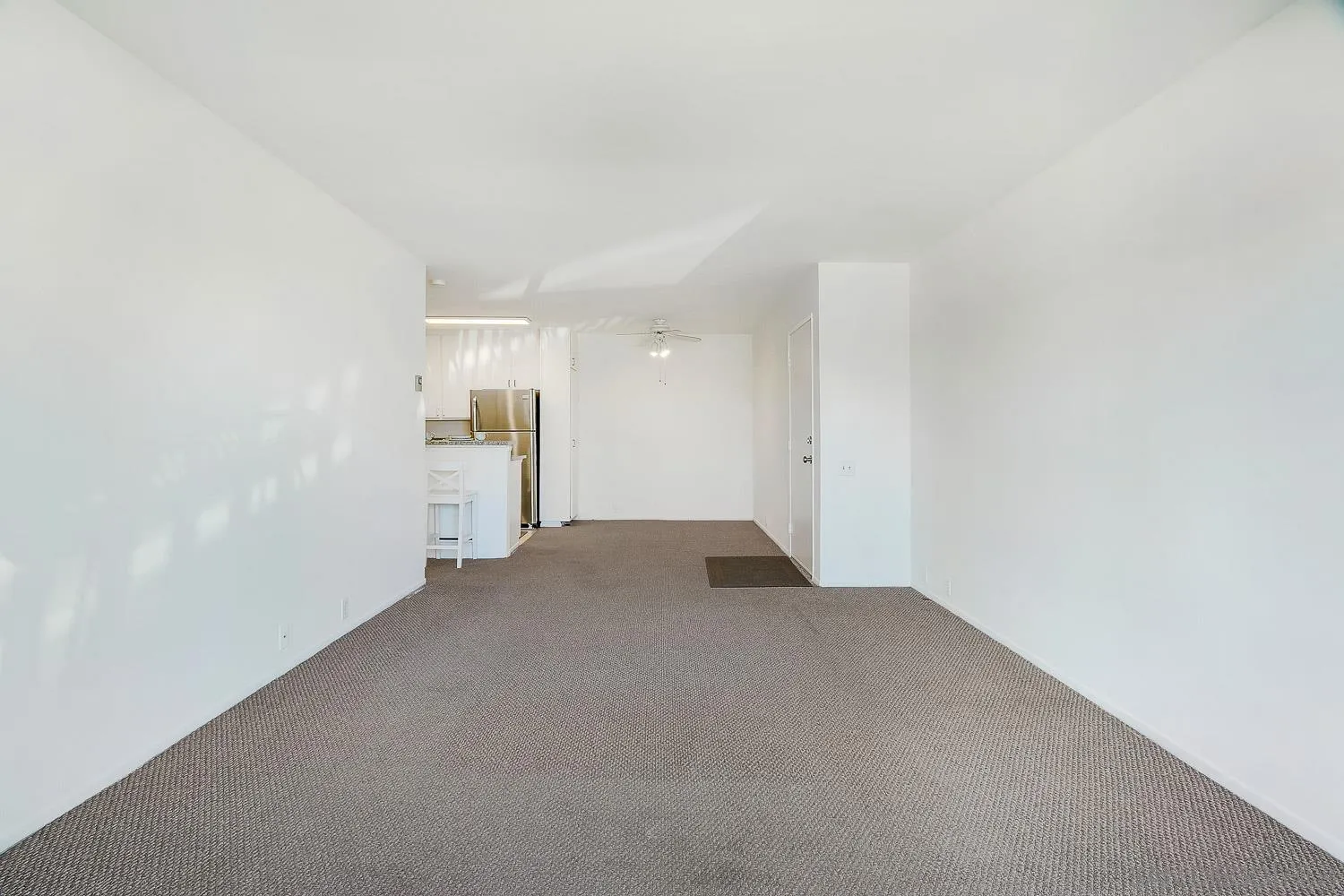 https://cdn.realtyfeed.com/cdn/127/260021366/05cbb48e3c555fd5001774473d6a084a.webp