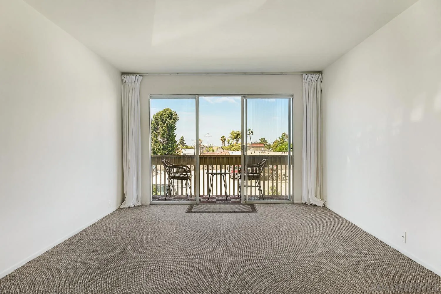 https://cdn.realtyfeed.com/cdn/127/260021366/30b7039c845f7afefe70735346a72d1b.webp