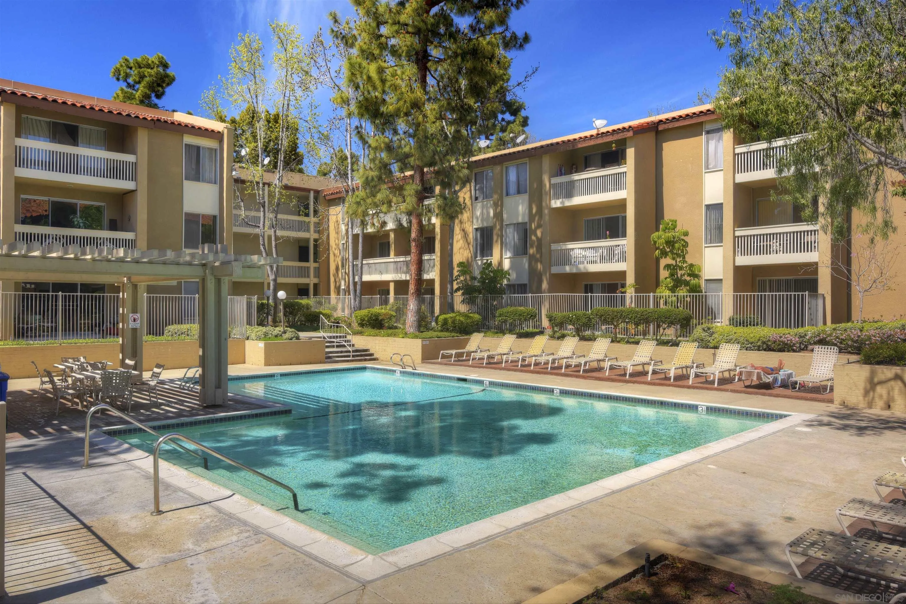 1775 Diamond Street Unit 221, San Diego, CA 92109 - Photo 4 of 38, San Diego, CA