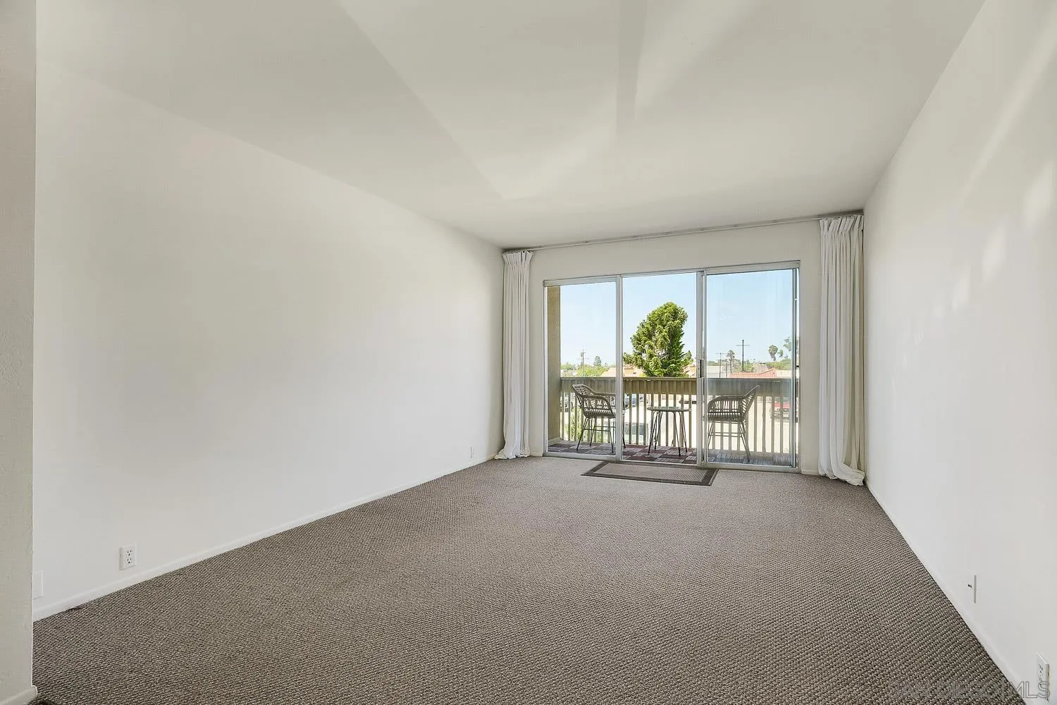 https://cdn.realtyfeed.com/cdn/127/260021366/89d0920891ad2fba0ab9bdd1114dc185.webp