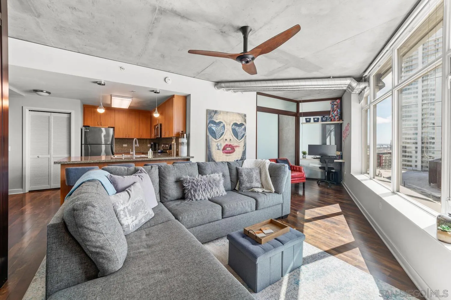 https://cdn.realtyfeed.com/cdn/127/260021370/a8de7297a69085cfa86bd03f45fd2d07.webp