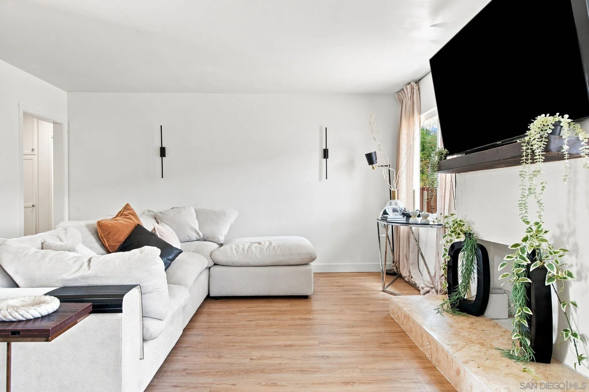 https://cdn.realtyfeed.com/cdn/127/260021373/3e3212be8ecd0ec1e137b2cb1befb118.webp