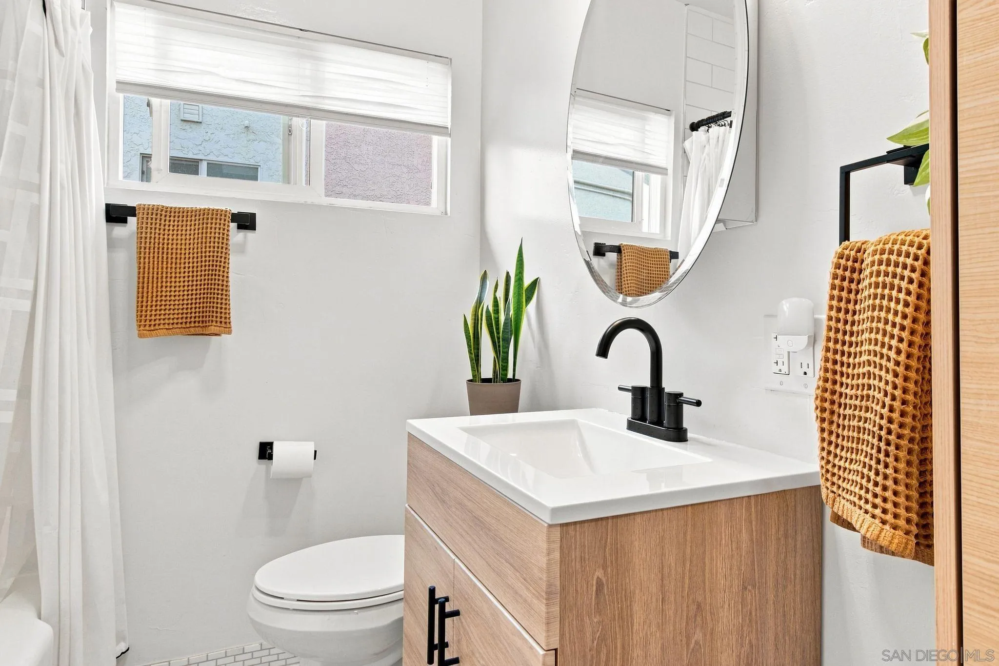 https://cdn.realtyfeed.com/cdn/127/260021373/4ae4cf387f525e809afef82676e60a07.webp