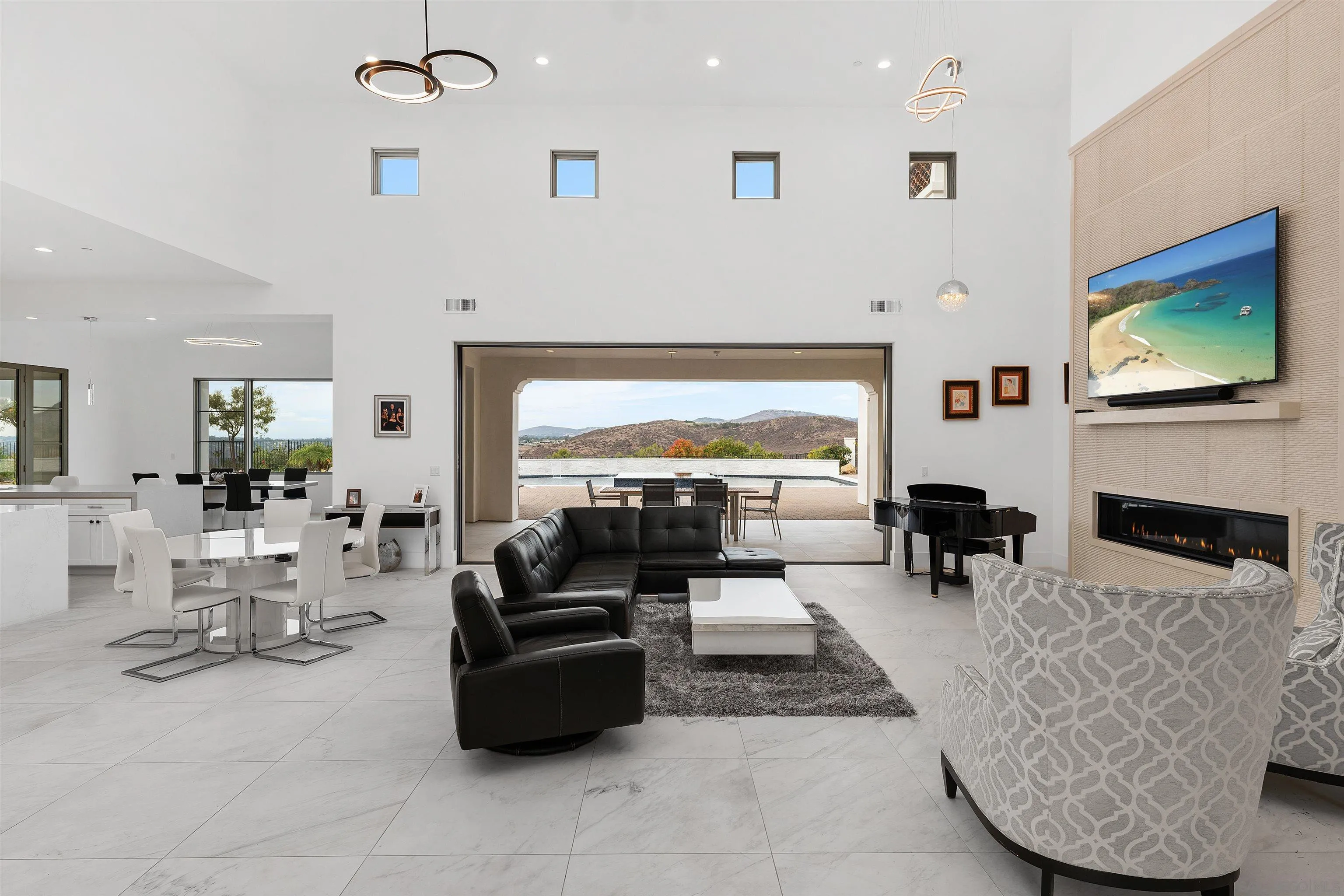 https://cdn.realtyfeed.com/cdn/127/260021375/3047de4c76a03b90c952772c560373ae.webp