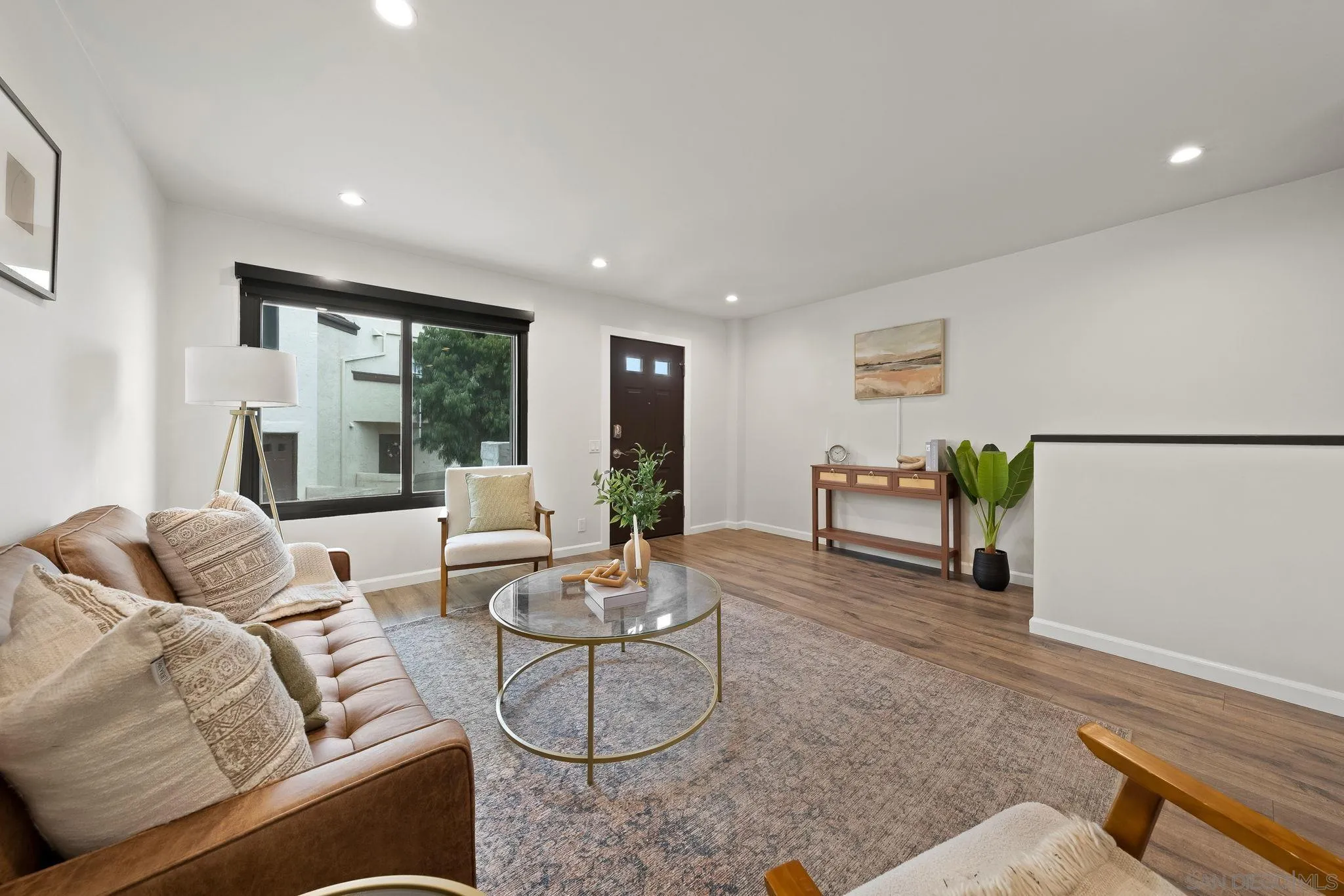https://cdn.realtyfeed.com/cdn/127/260021376/0a2bf1f53cb0df963cb7008bbf88a3e5.webp