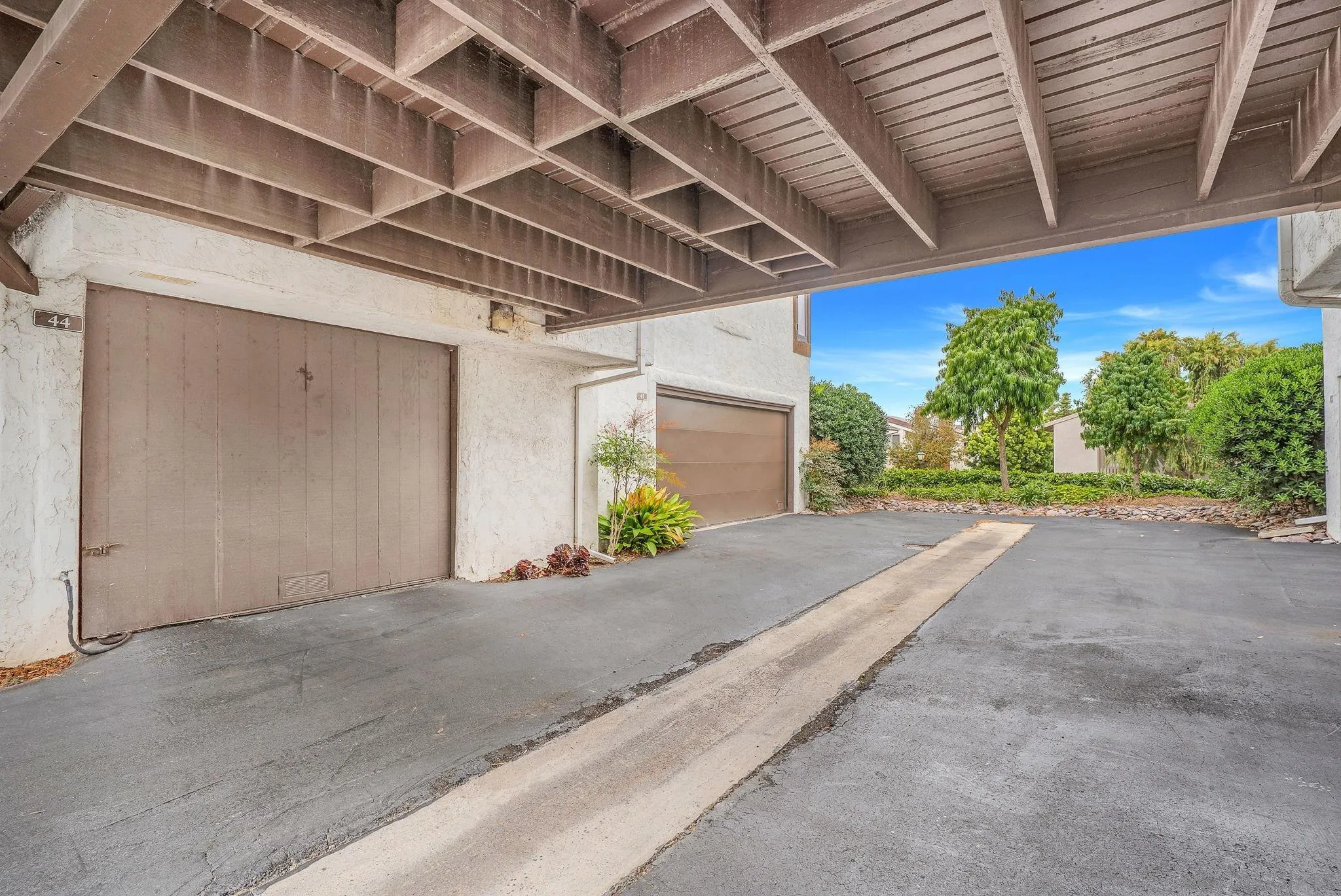https://cdn.realtyfeed.com/cdn/127/260021376/b27dd5f9ba1258ad1cef7a8f64681752.webp