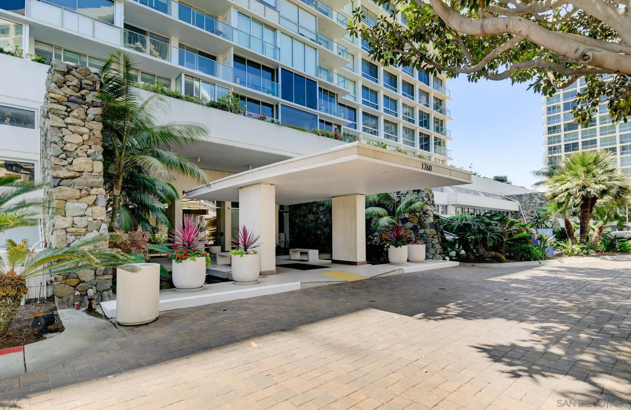 https://cdn.realtyfeed.com/cdn/127/260021377/4950f183d2e93a9e4bdb5fda4973688a.webp