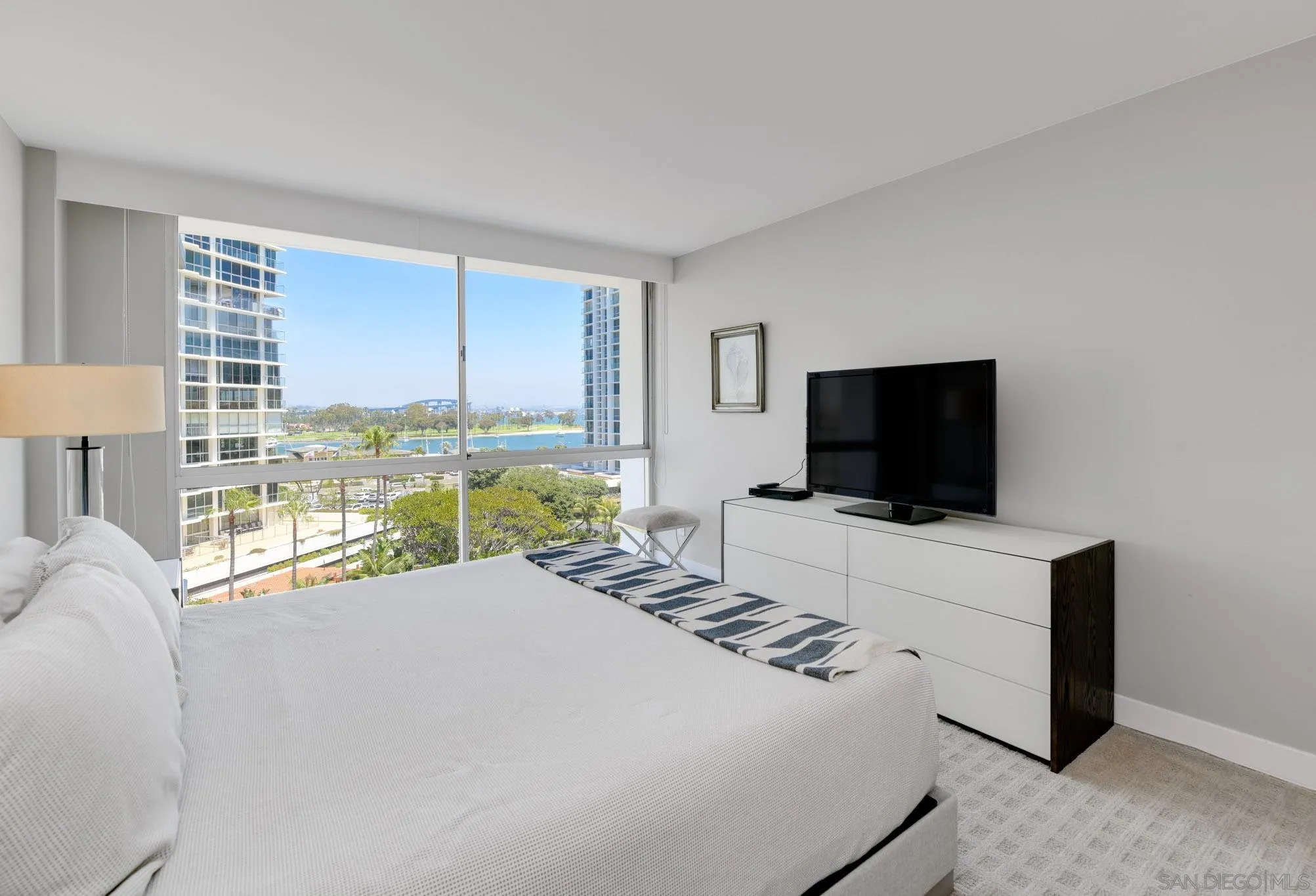 https://cdn.realtyfeed.com/cdn/127/260021377/c01a495b4279c619ae689e0fcb8f20c5.webp