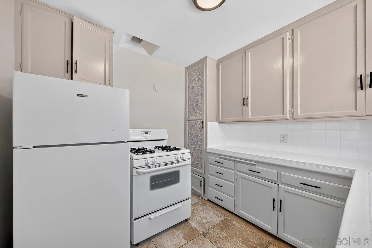 3626 Highland Ave, San Deigo, CA 92105 - Photo 2 of 20, San Deigo, CA