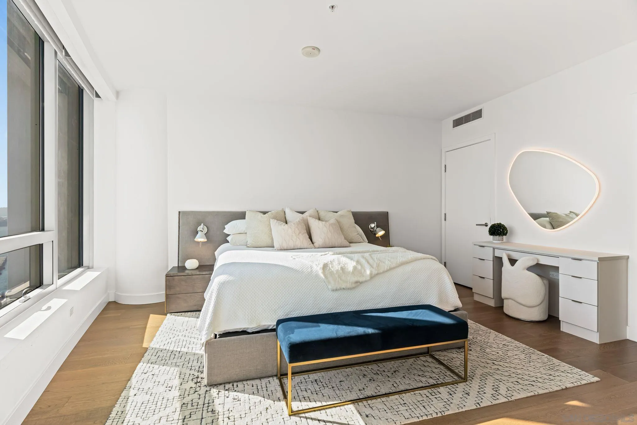 https://cdn.realtyfeed.com/cdn/127/260021380/2f4955fa9dcac5045679e5adf3b8a49a.webp