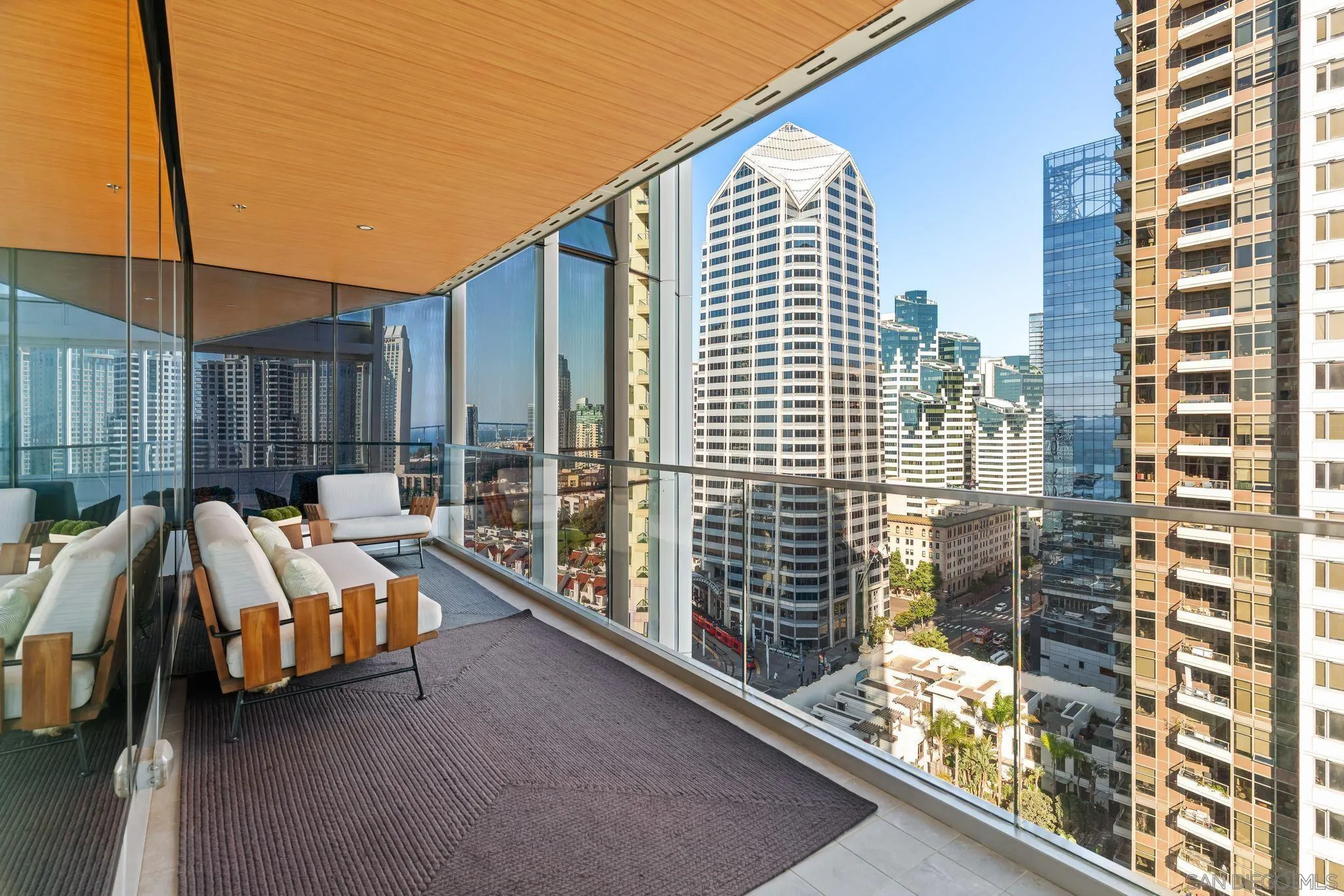 https://cdn.realtyfeed.com/cdn/127/260021380/4ddb93935054c46e760d7cc0d5bdc38a.webp
