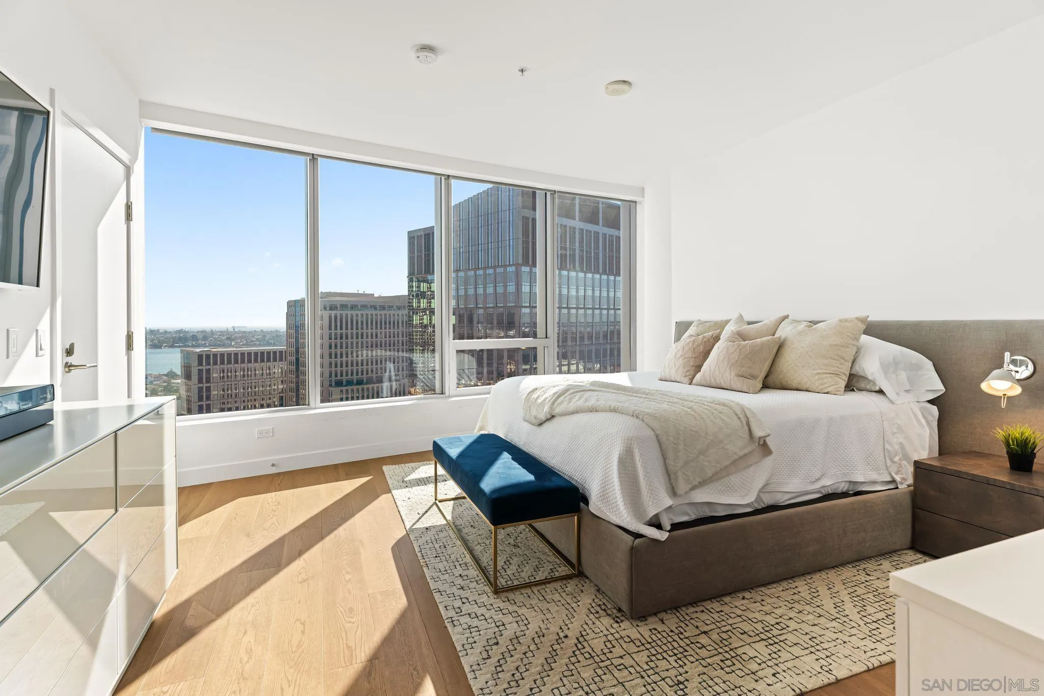 https://cdn.realtyfeed.com/cdn/127/260021380/c6d4c145a894157cc4d7084afa92f635.webp