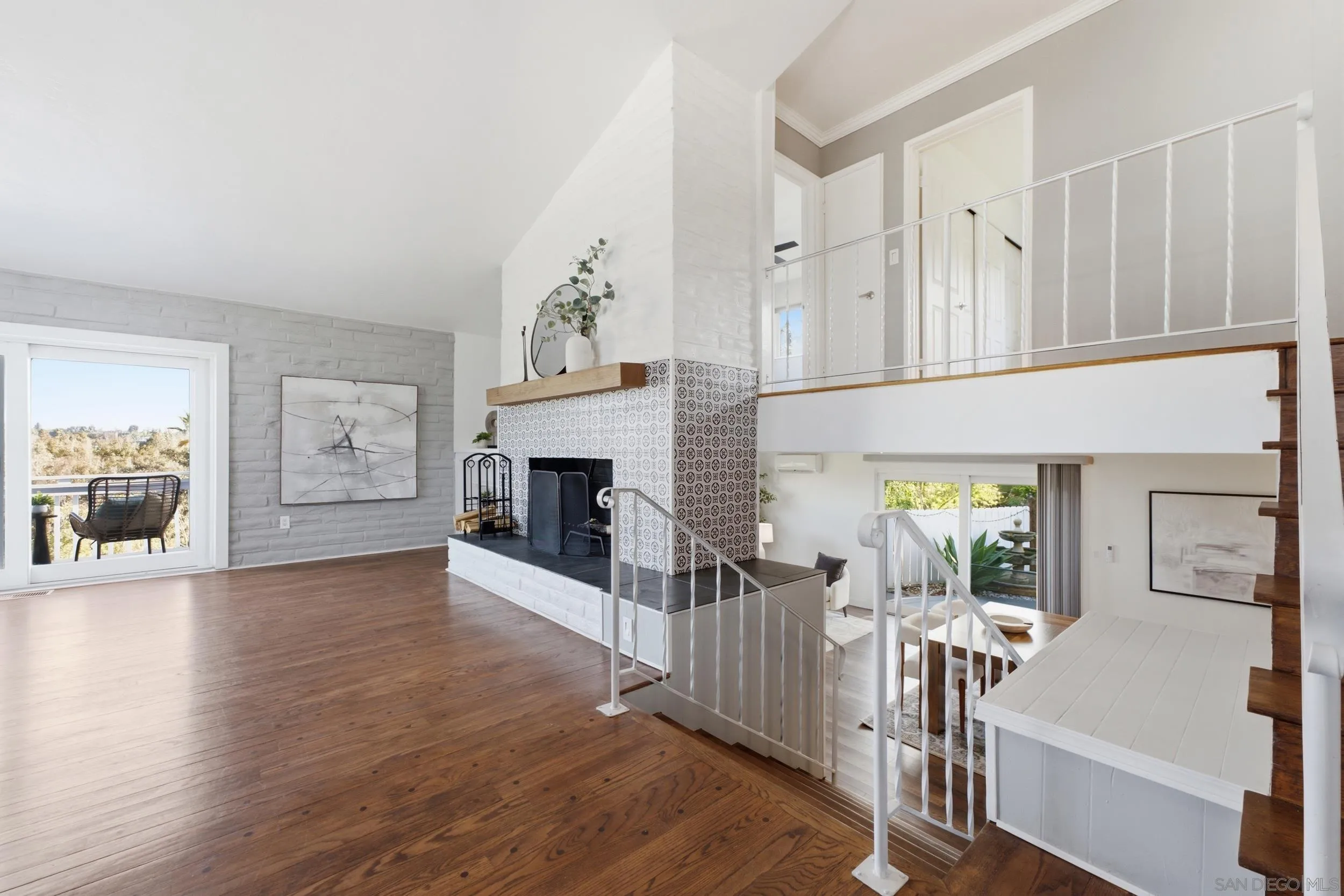 https://cdn.realtyfeed.com/cdn/127/260021384/1cedffb05277722d58b6ce18ea5aab22.webp