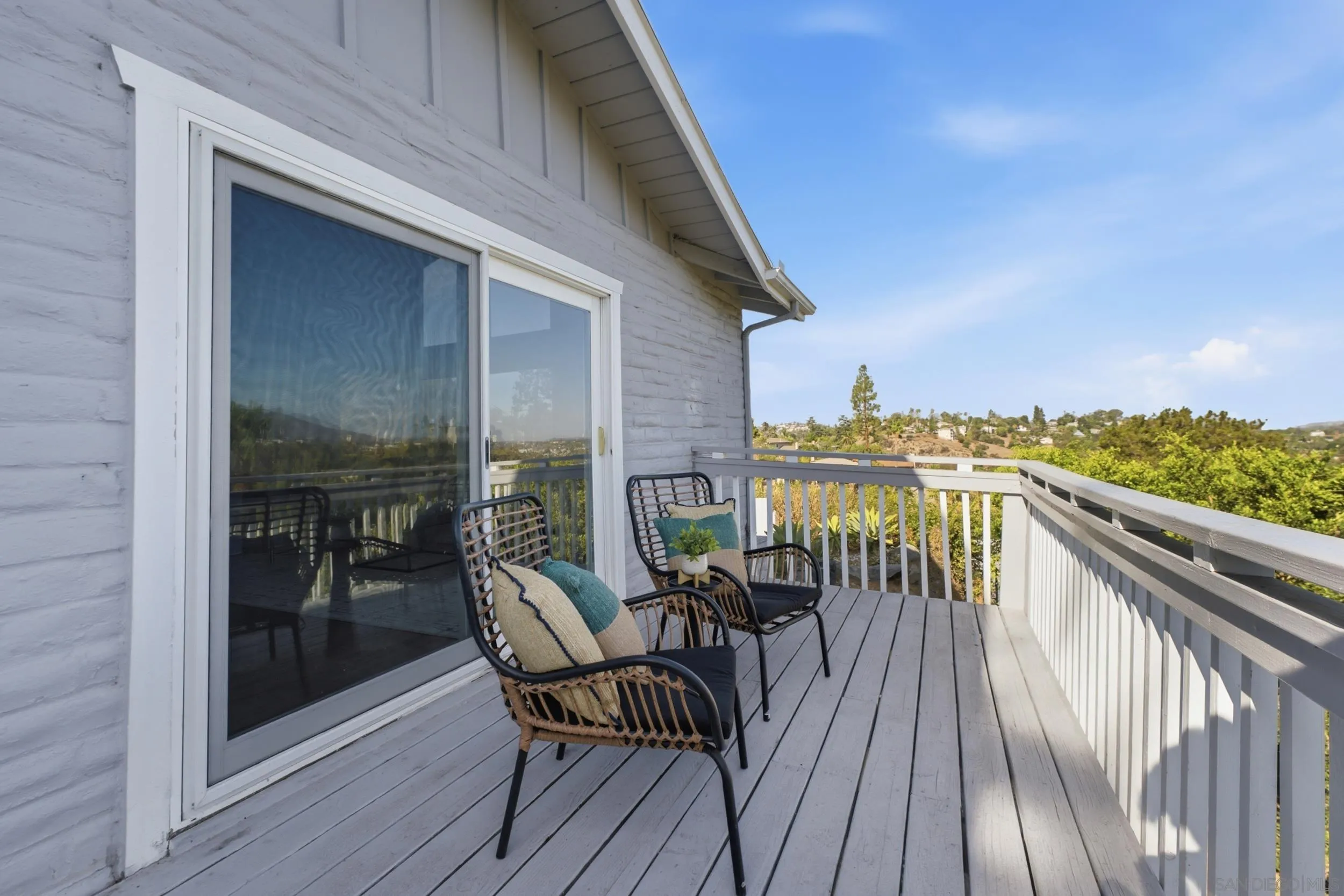 https://cdn.realtyfeed.com/cdn/127/260021384/1eac046b8826e5dd758b0f4def9290e3.webp