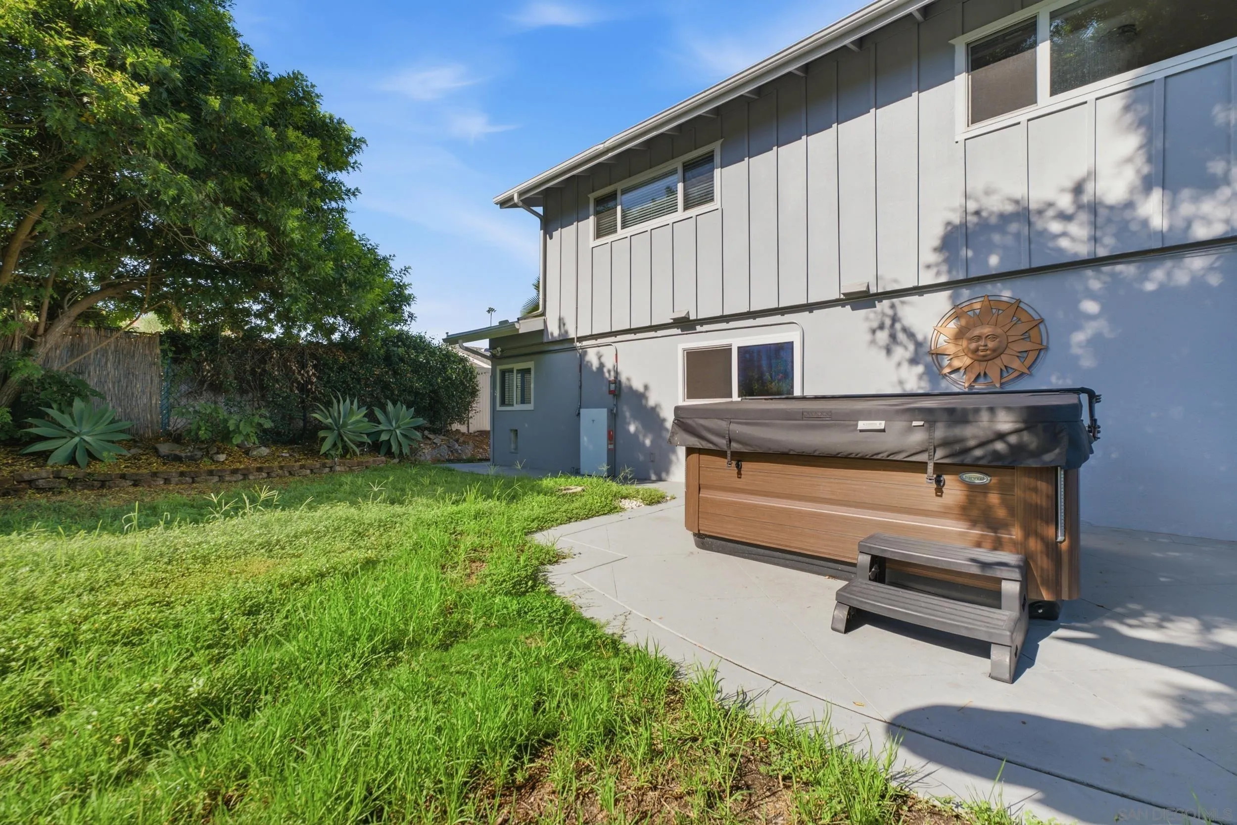 https://cdn.realtyfeed.com/cdn/127/260021384/305d4382f835260b7f8e34af338b6444.webp