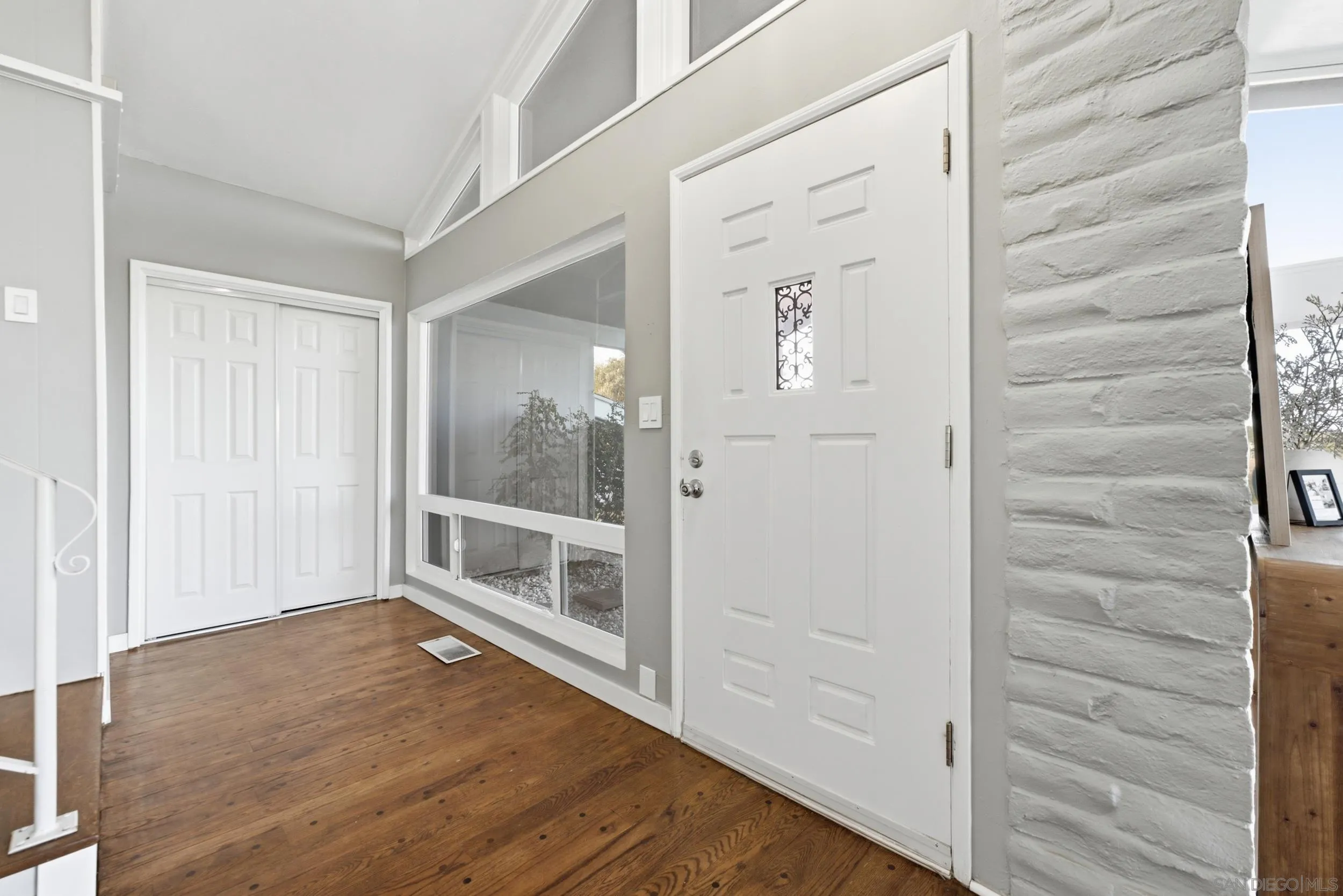 https://cdn.realtyfeed.com/cdn/127/260021384/5b69b54c4f93201b03ce2f857359f6d4.webp