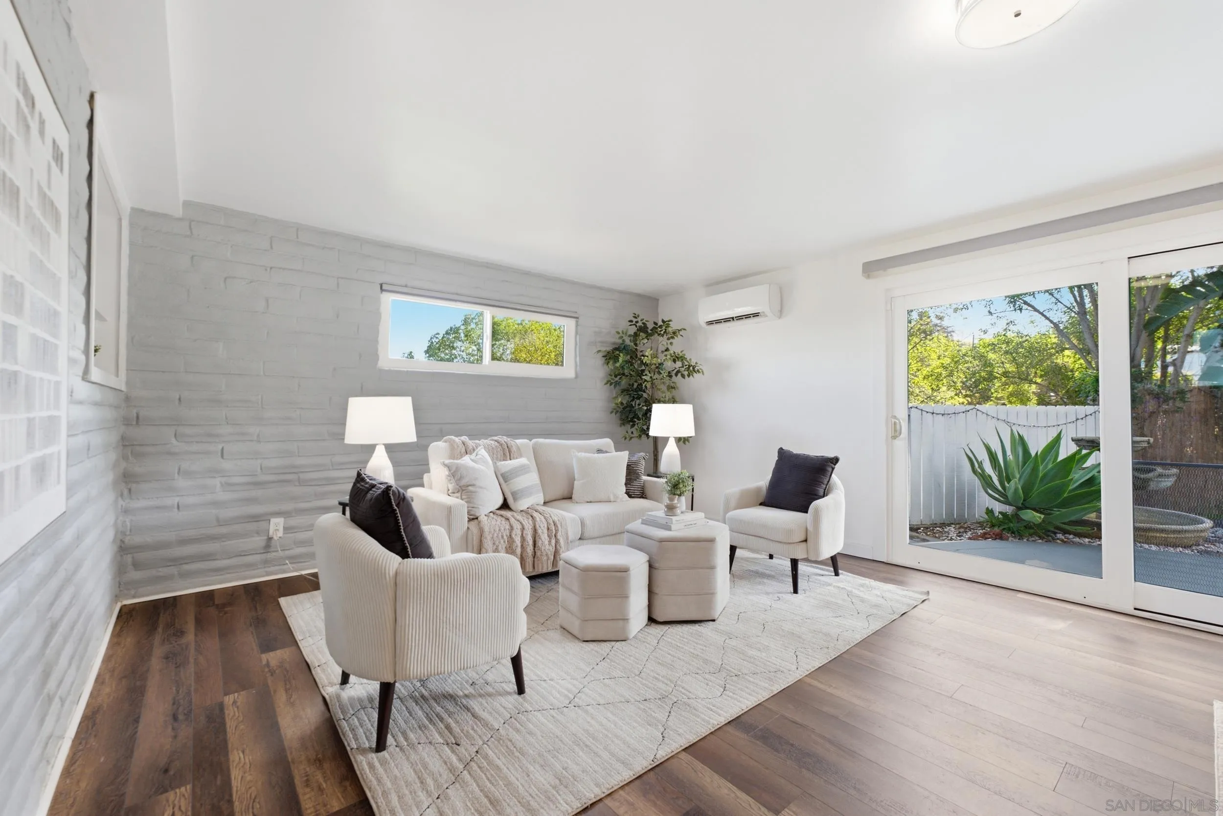 https://cdn.realtyfeed.com/cdn/127/260021384/68102bf9c4df7997f0cc867e4355db96.webp