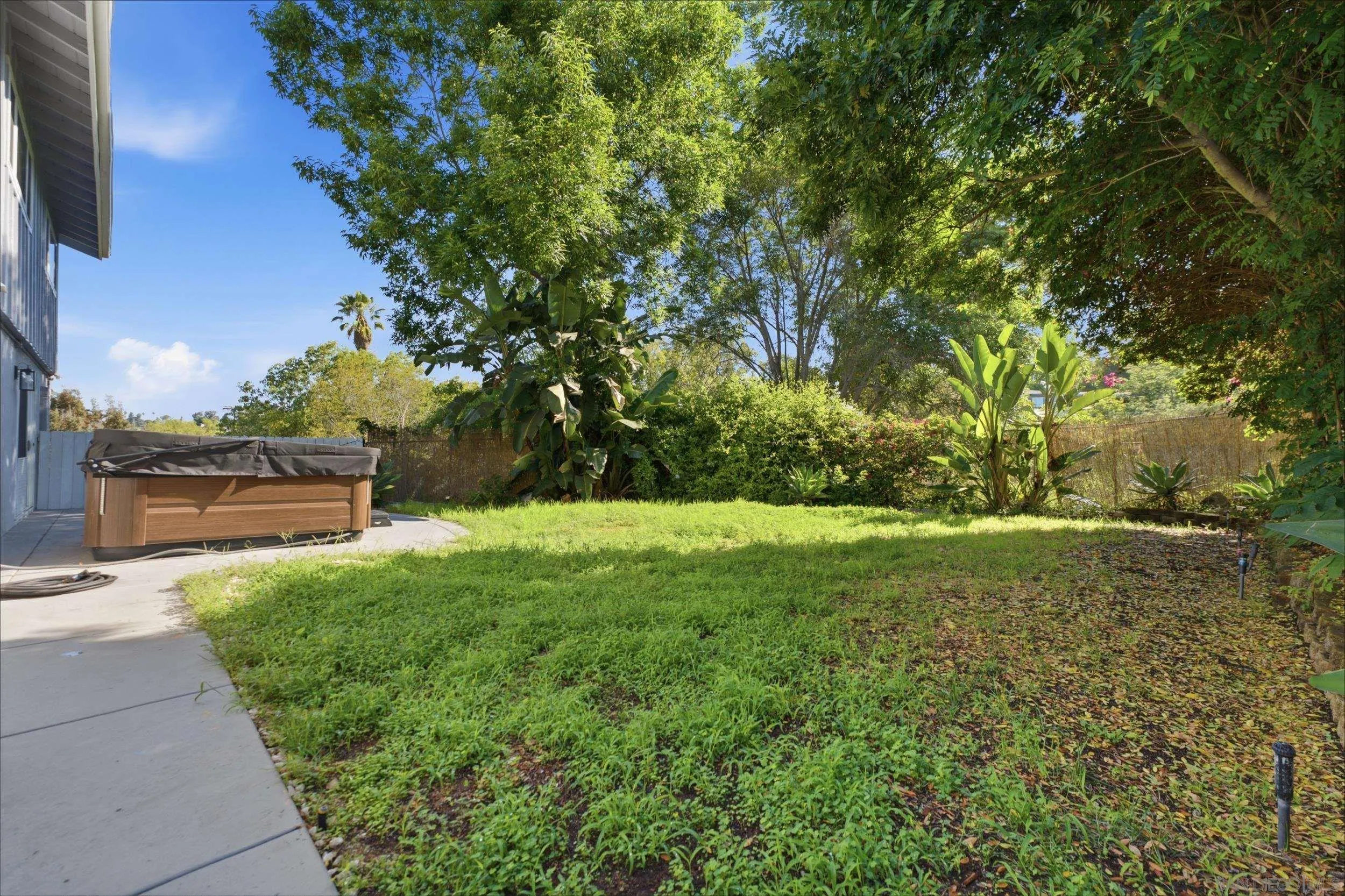 https://cdn.realtyfeed.com/cdn/127/260021384/adf0d60a1562efc98a15ddb6fcaf413a.webp