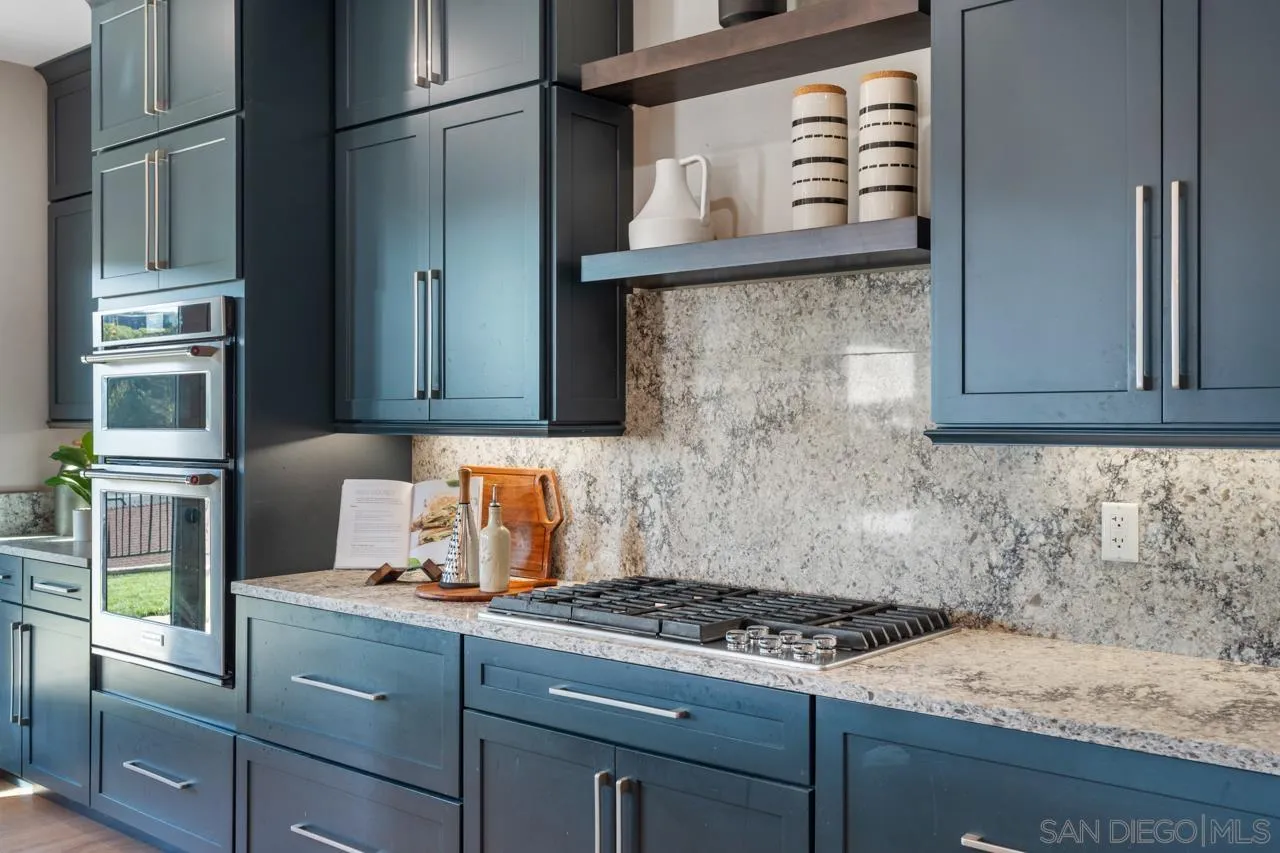 https://cdn.realtyfeed.com/cdn/127/260021386/15ae9869d7f638830ce99e886c5db8d1.webp