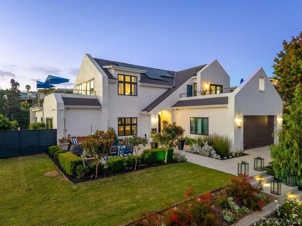 https://cdn.realtyfeed.com/cdn/127/260021386/16dcee0e8edbca58bcc5ae3a93186239.webp