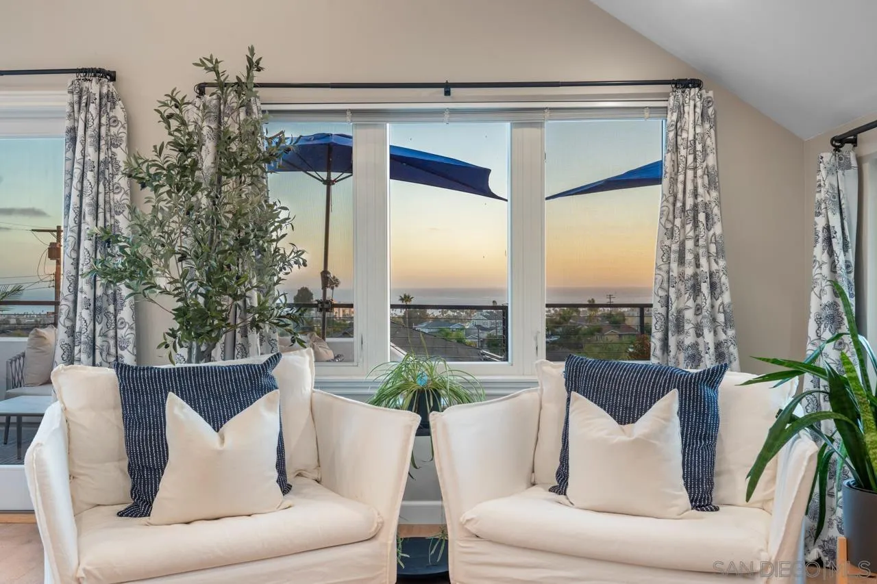 https://cdn.realtyfeed.com/cdn/127/260021386/5b6f33675136d1cf34f50052cb981b74.webp